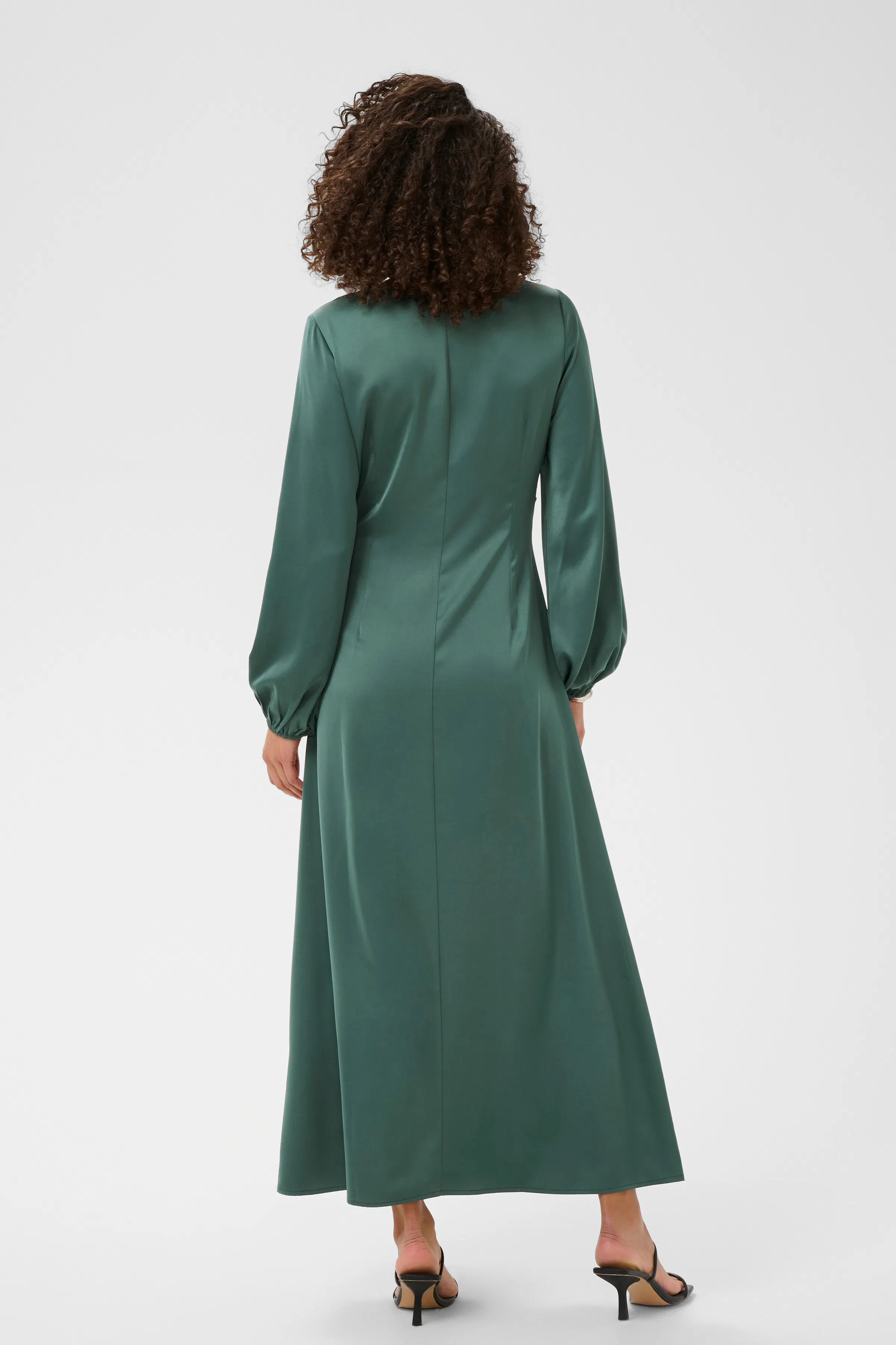 KAsadie Kjole LOOKBOOK BACK 10512167-109898