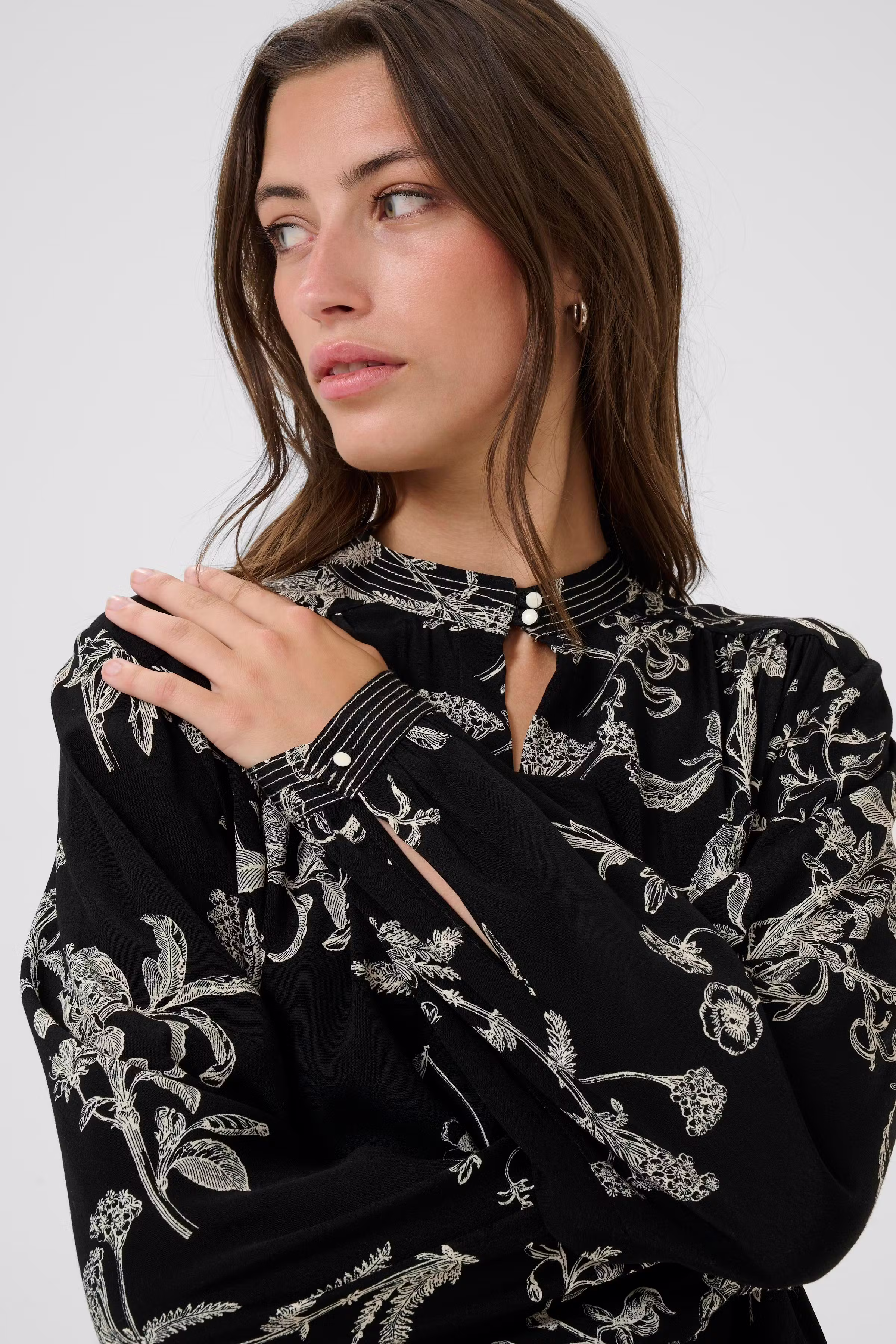 ShiromaPW Bluse LOOKBOOK DETAIL 30310006-304209