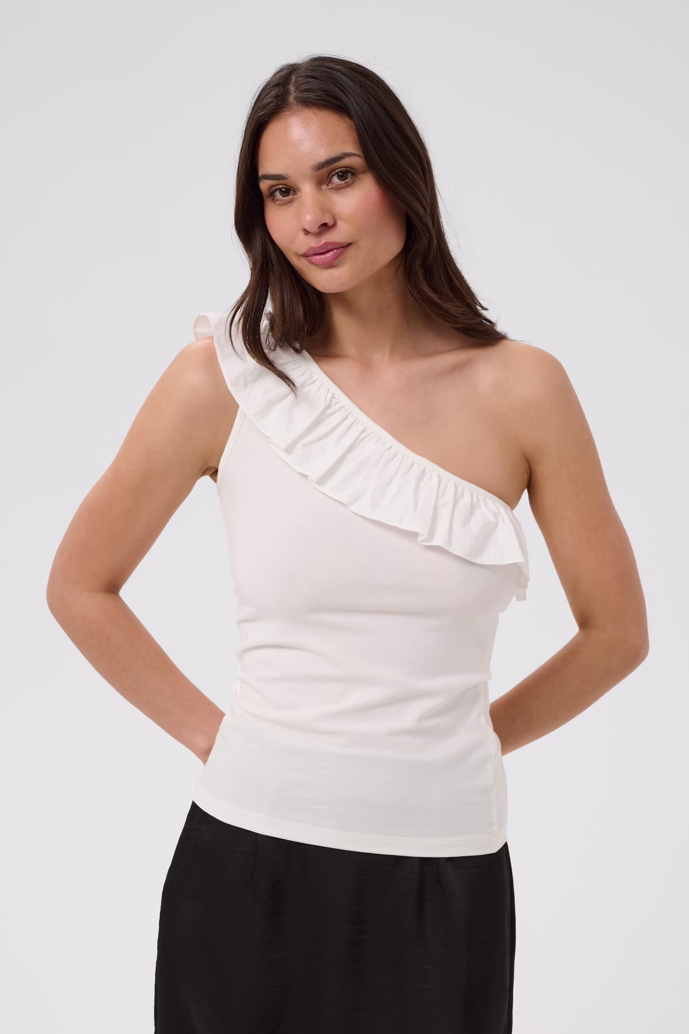 KAoleah Top LOOKBOOK FRONT 10512667-110602