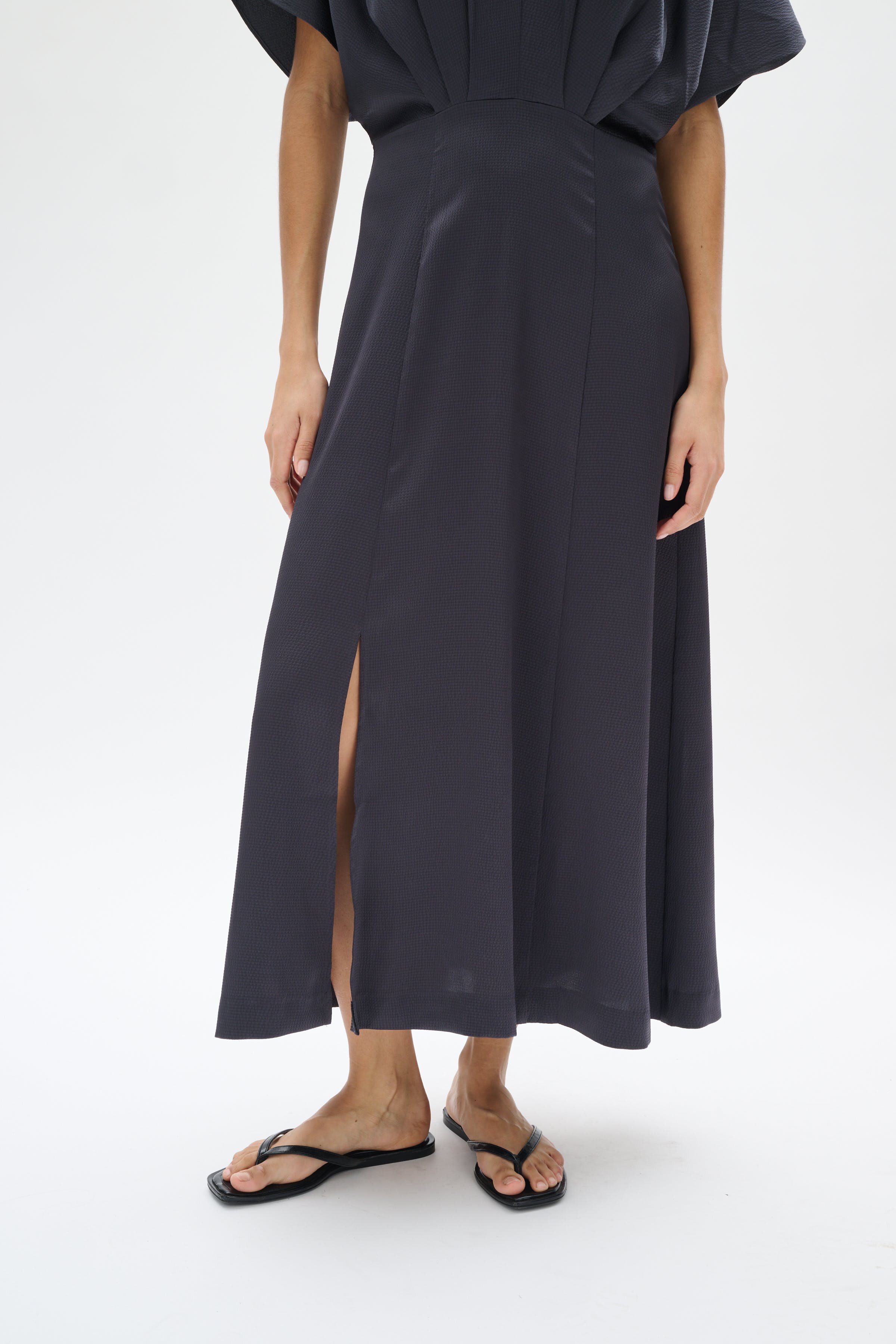 SuzkyIW Dress LOOKBOOK FRONT 30110792-193908