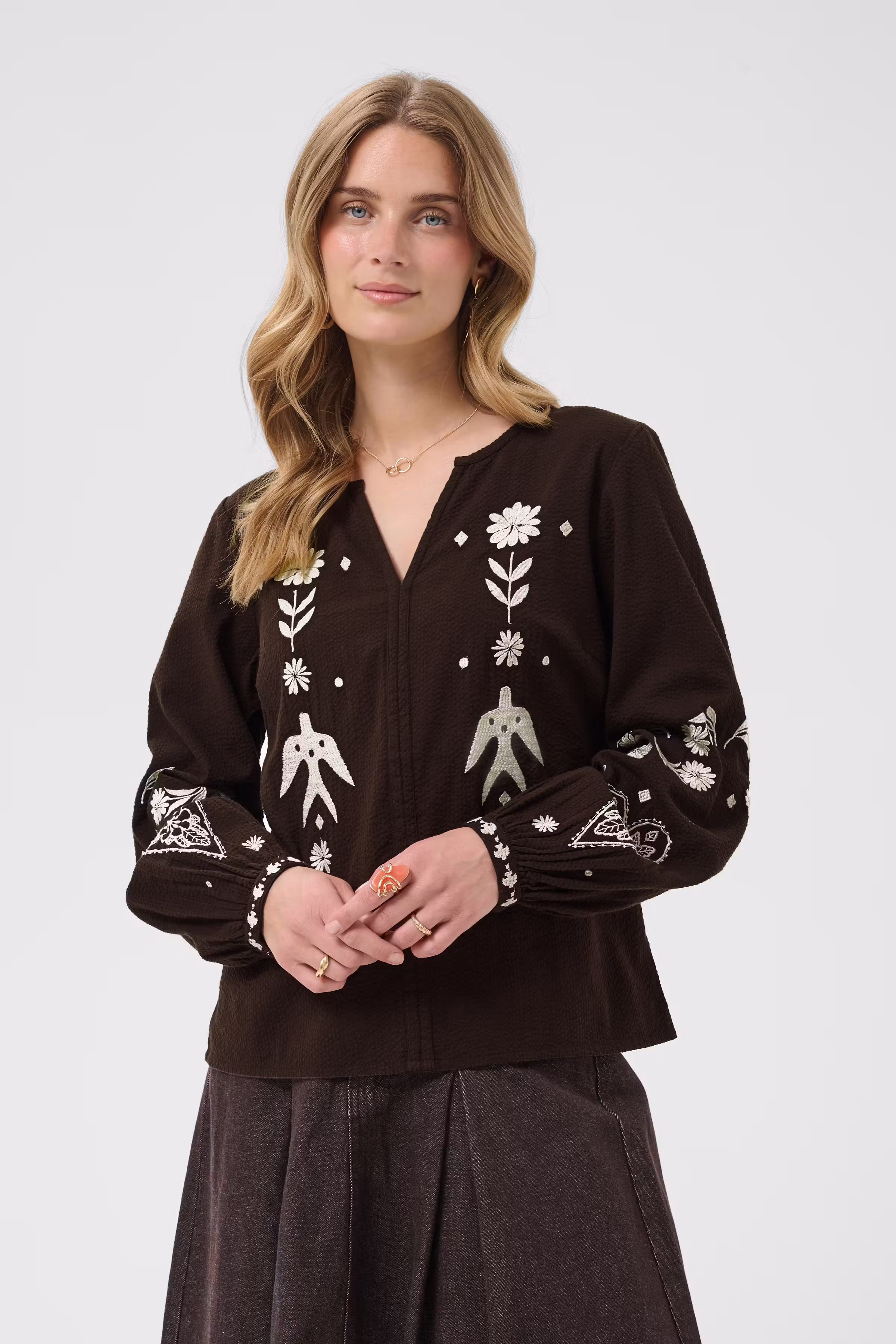 CRPatulie Bluse LOOKBOOK FRONT 10615336-191016