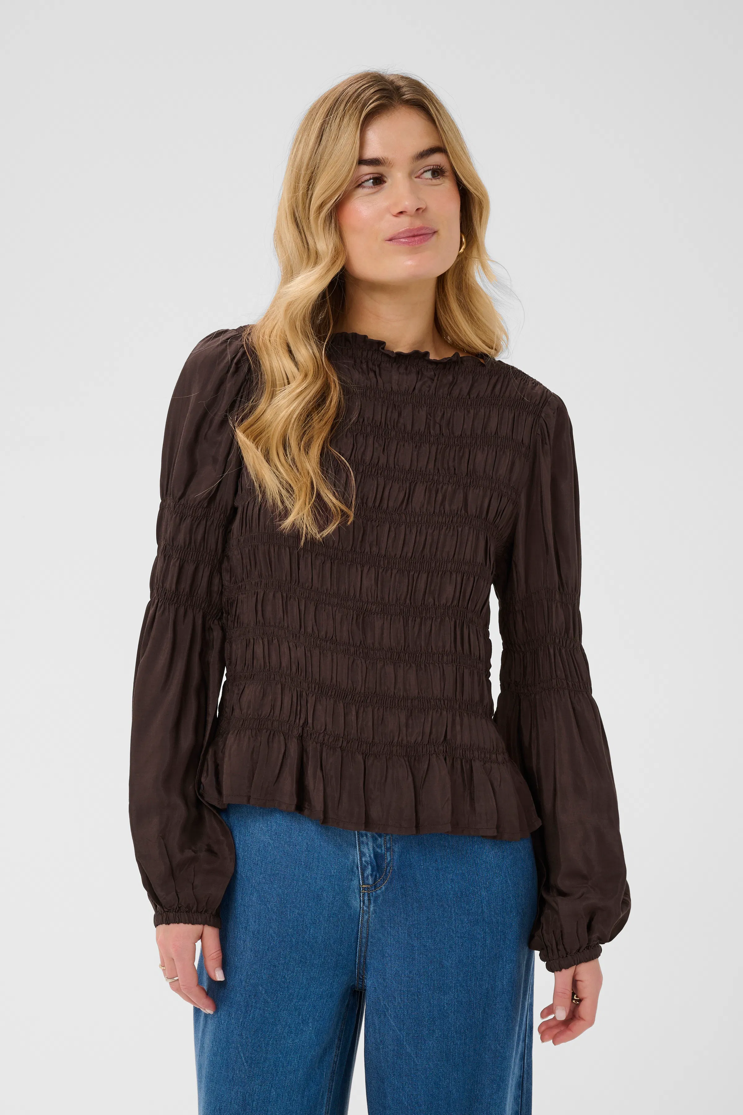 CRHenva Bluse LOOKBOOK FRONT 10607869-191016