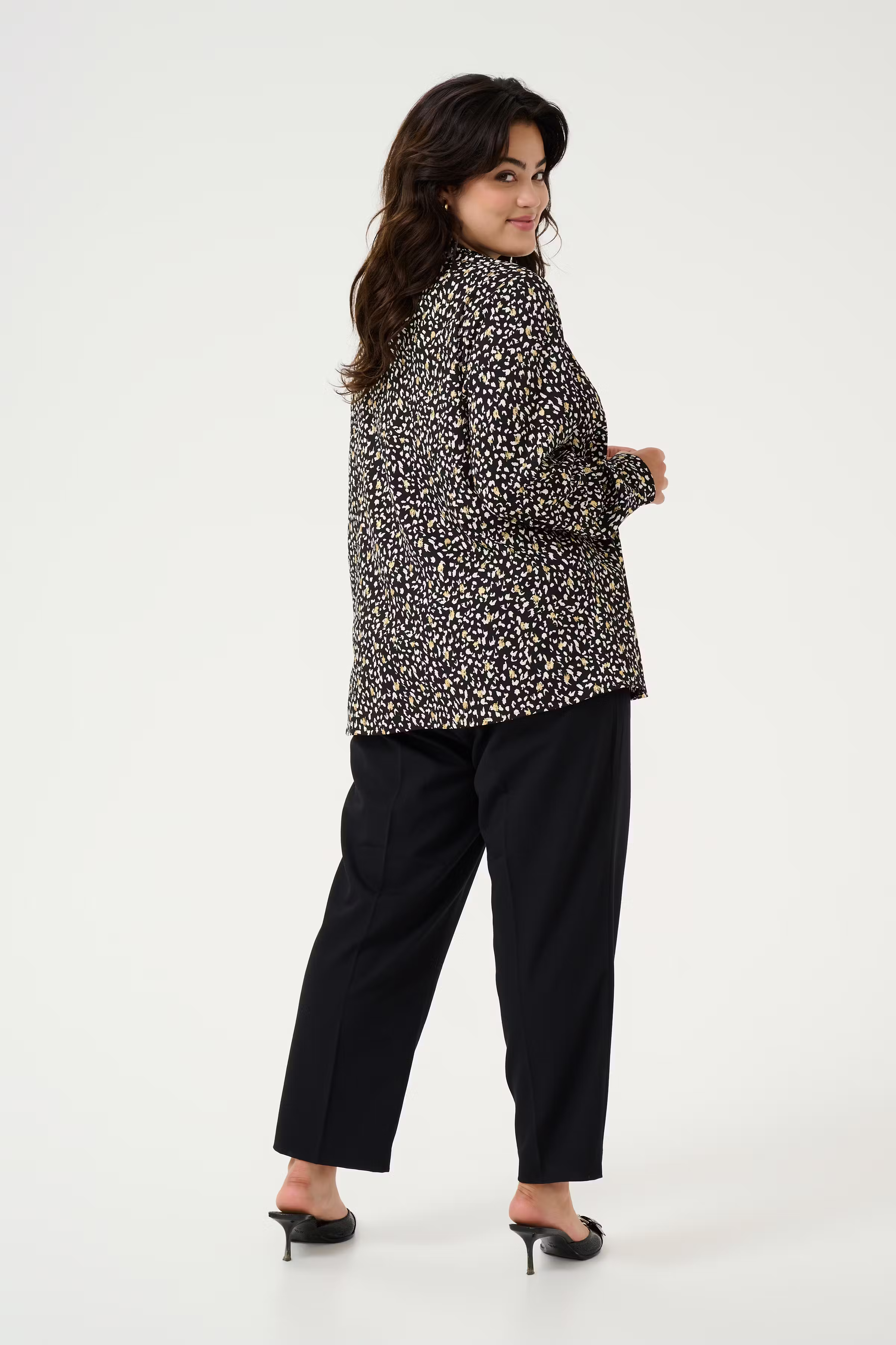 KCmalena Bluse LOOKBOOK BACK 10583159-107160