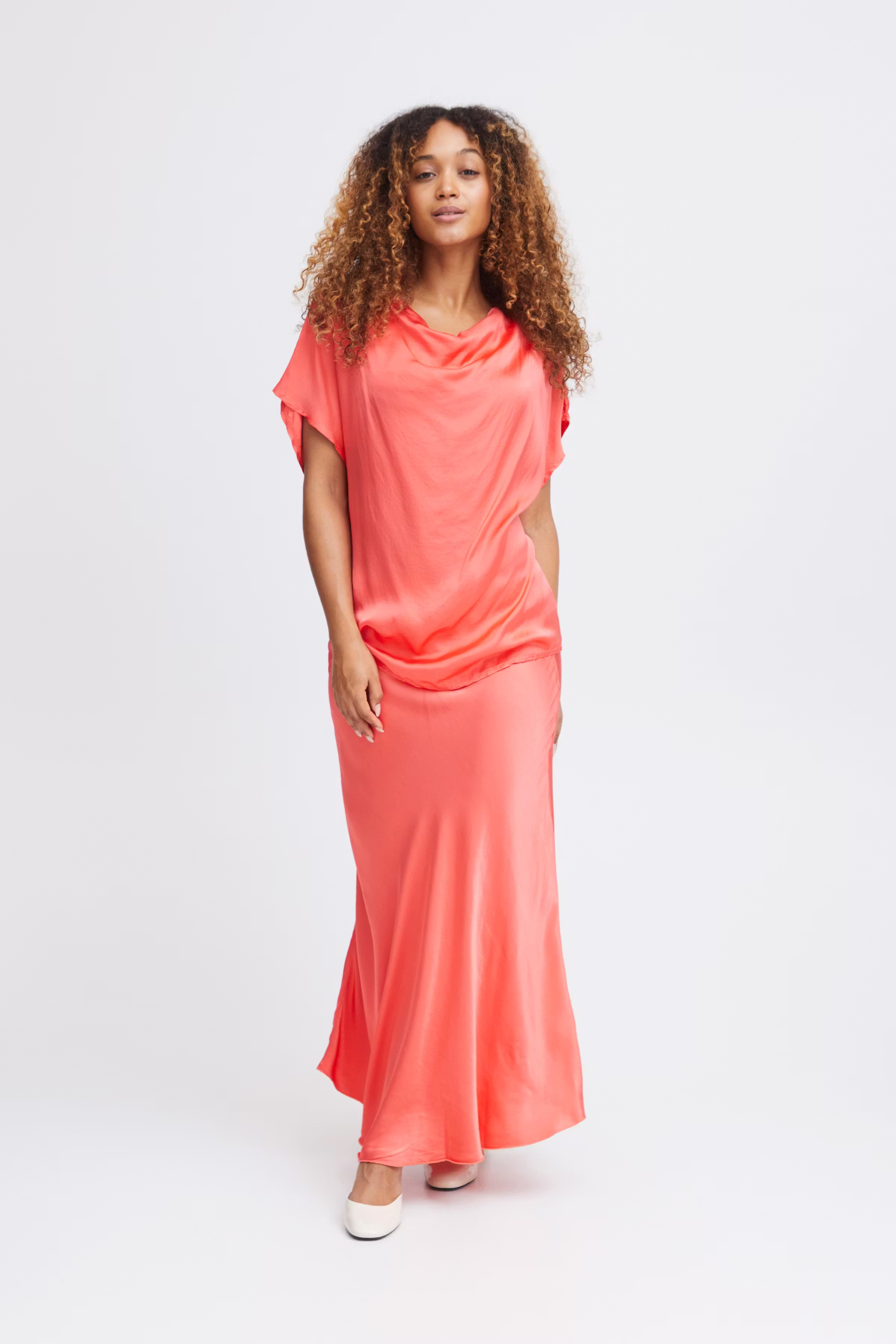 SBMAHNOOR Rock LOOKBOOK FRONT 22100497-171643