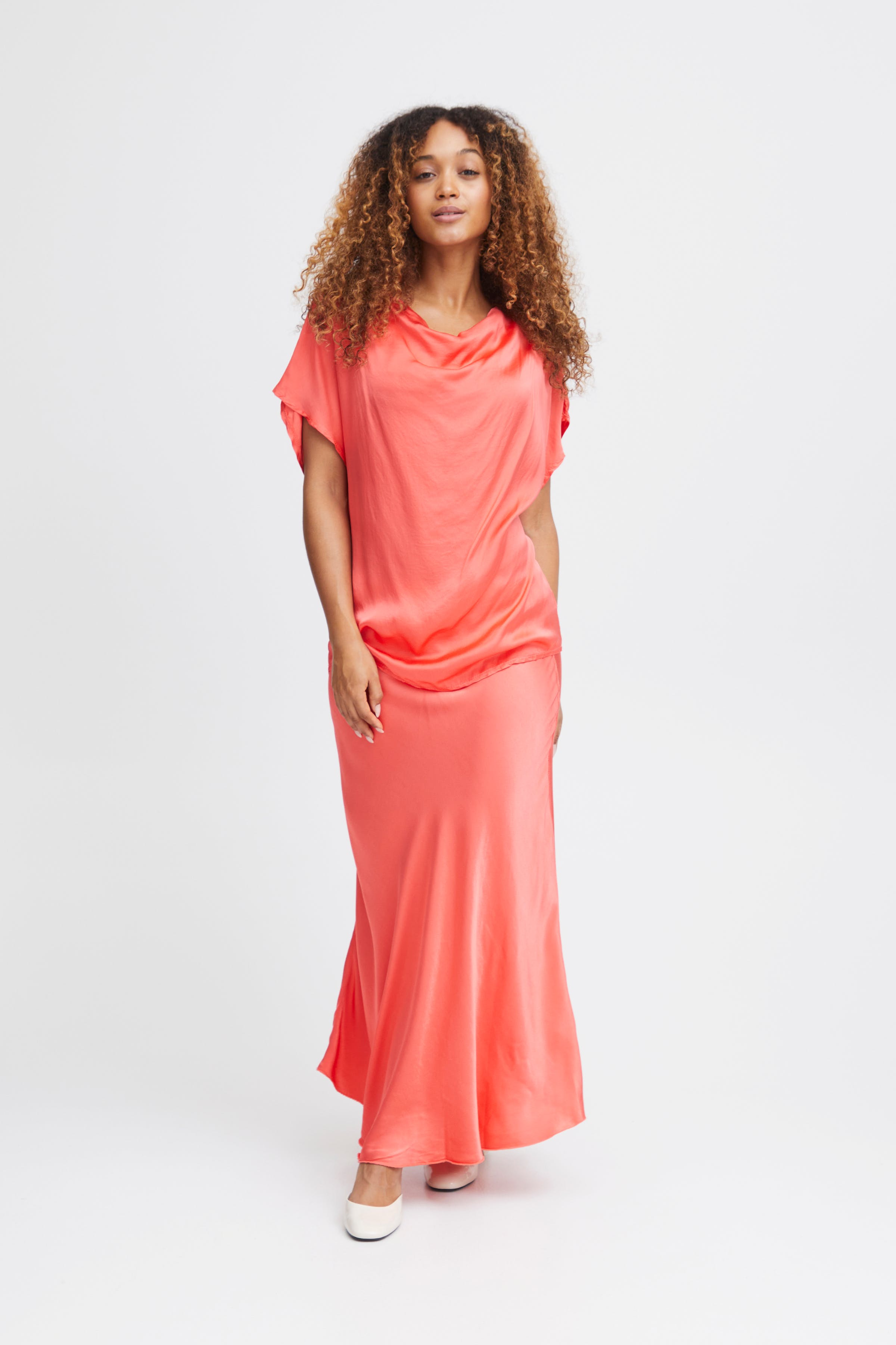 SBMAHNOOR Rock LOOKBOOK FRONT 22100497-171643