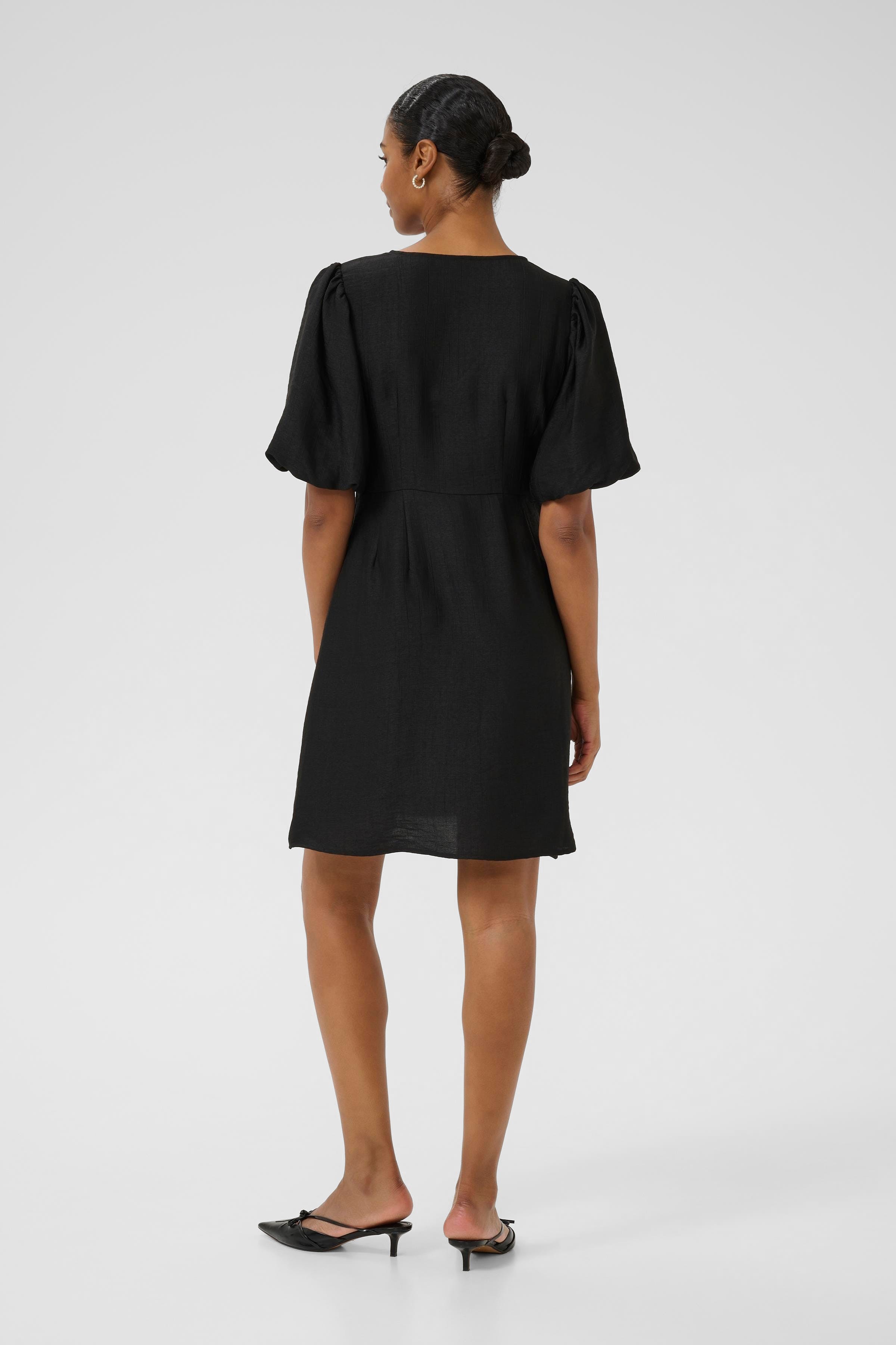 KAgerly Kjole LOOKBOOK BACK 10510676-106822