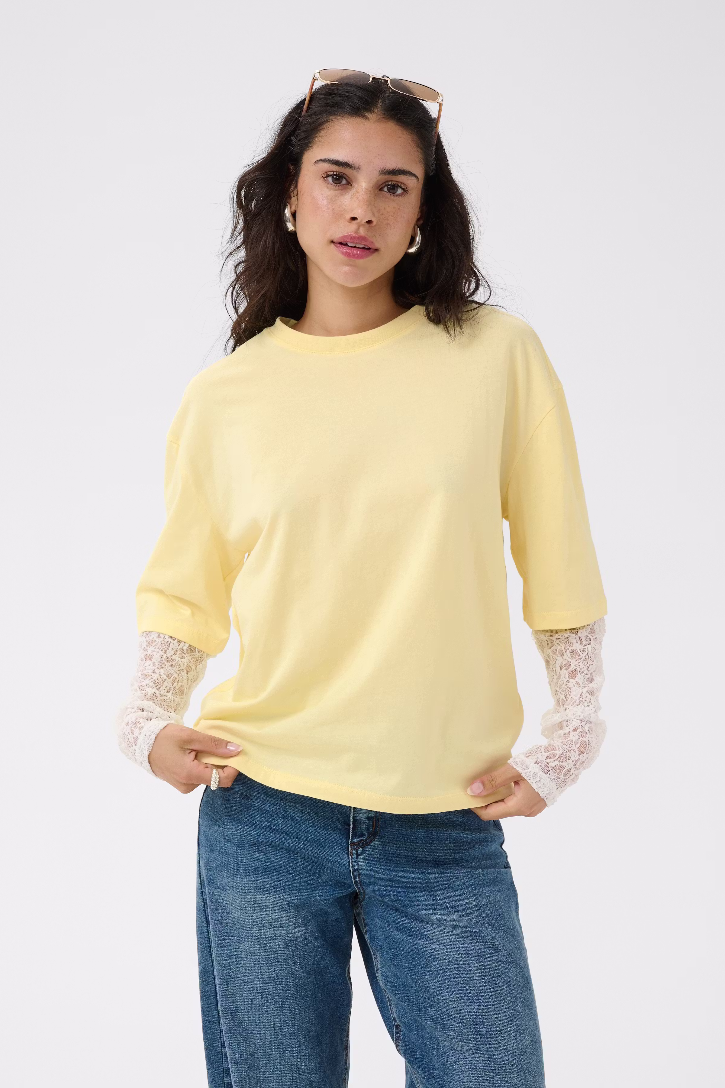 KAellery T-shirt LOOKBOOK FRONT 10513125-110616