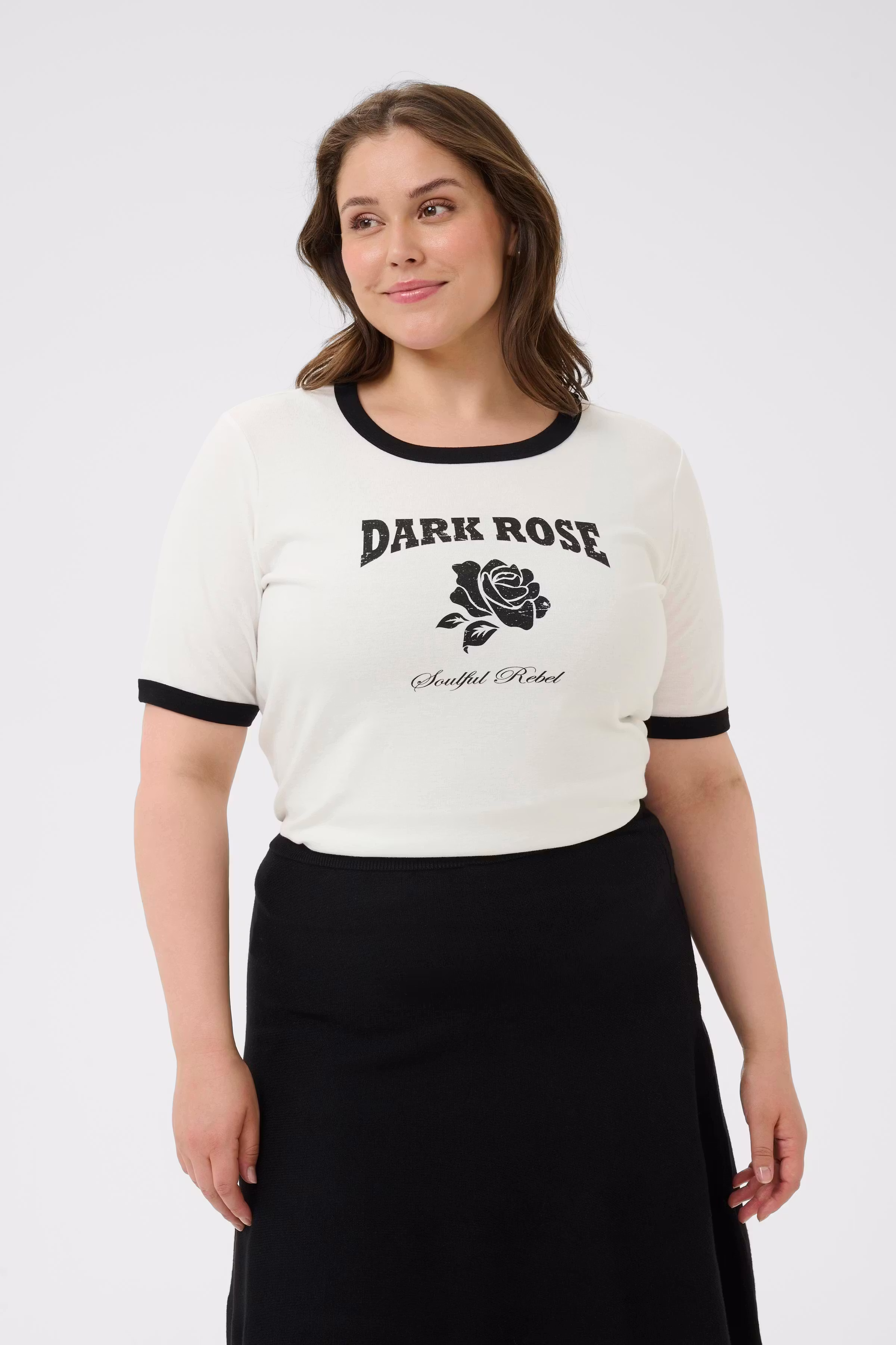 KColivie T-shirt LOOKBOOK FRONT 10583887-110602