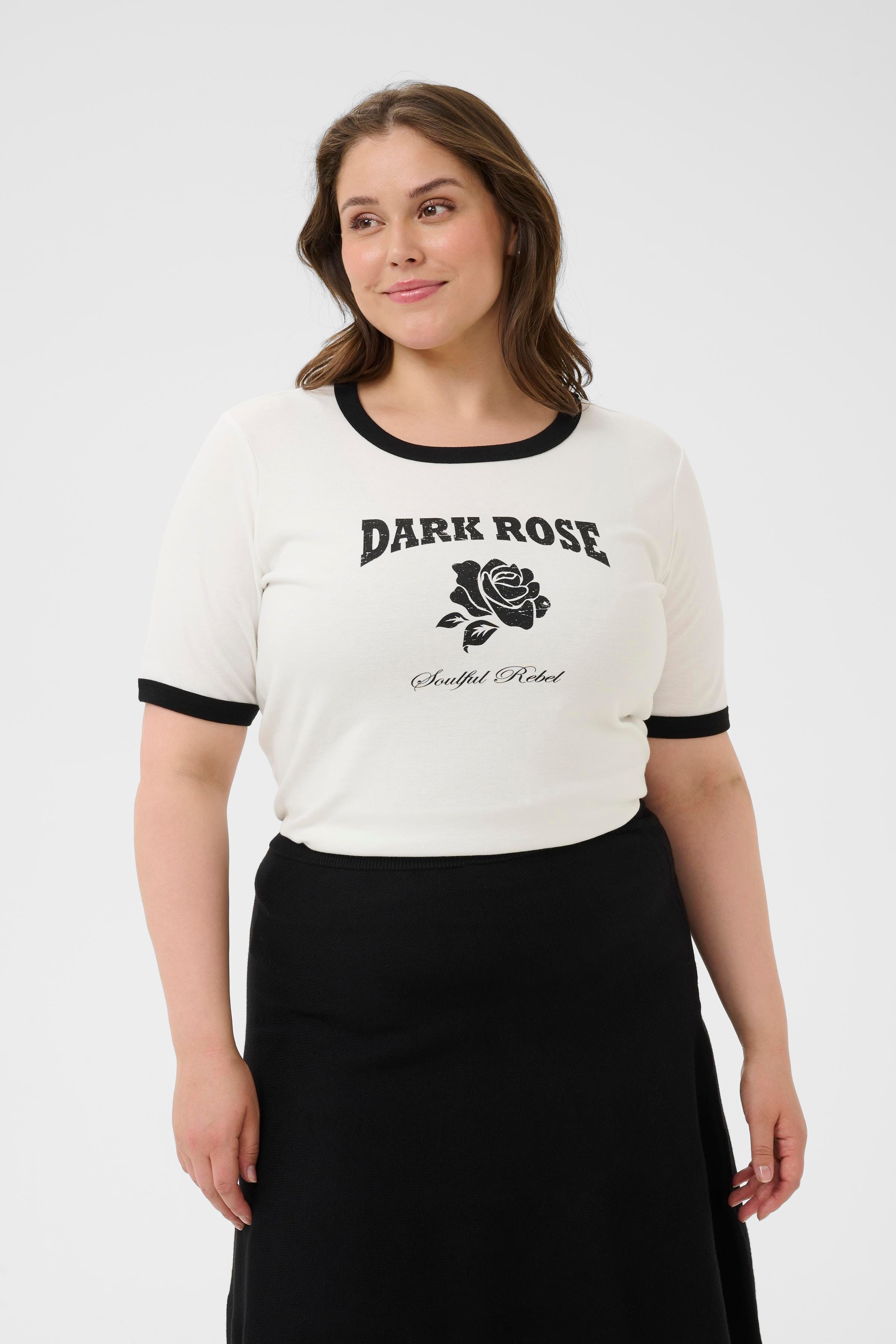 KColivie T-shirt LOOKBOOK FRONT 10583887-110602