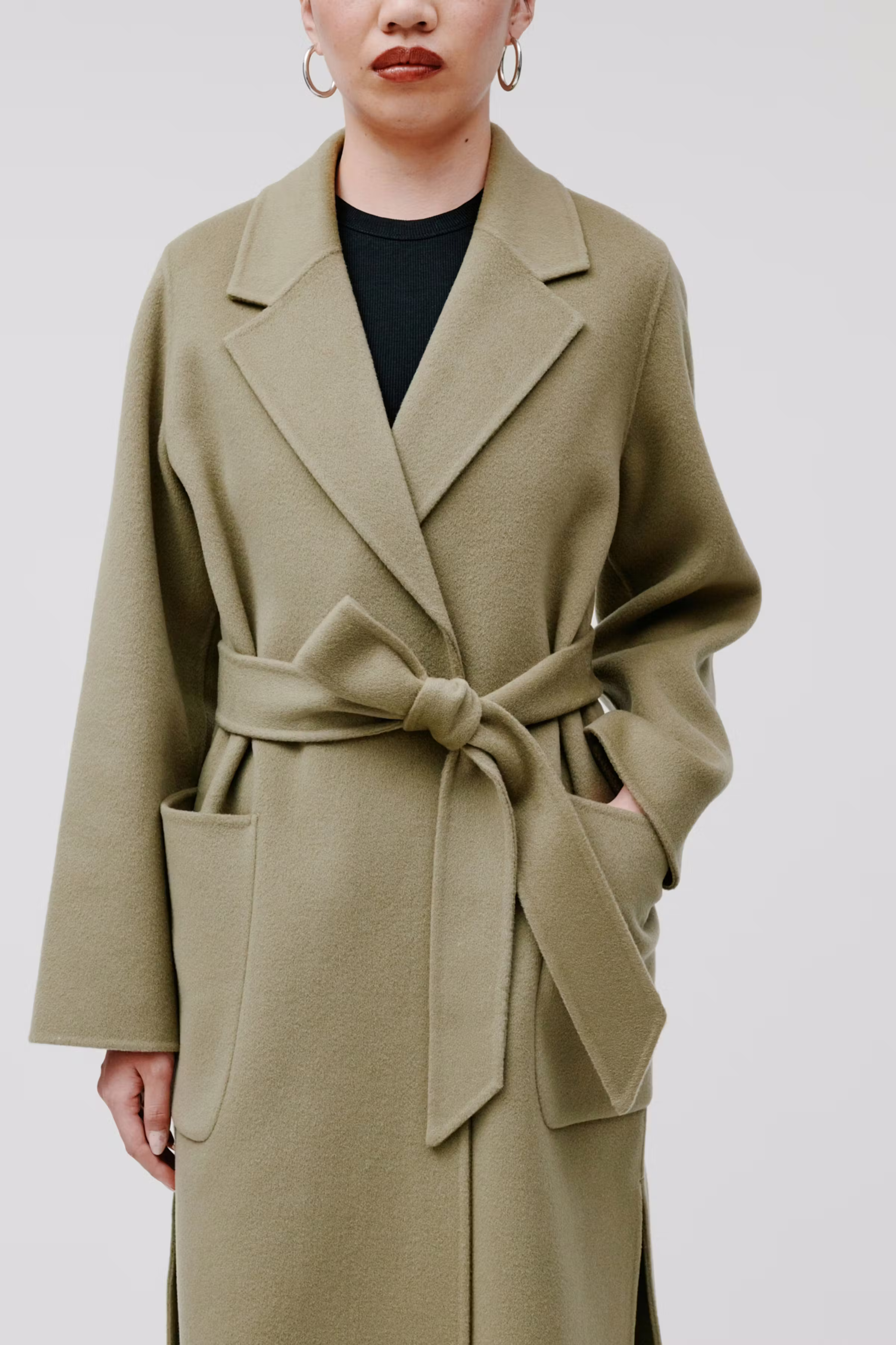 CELIA Mantel LOOKBOOK DETAIL 30600561-GR547