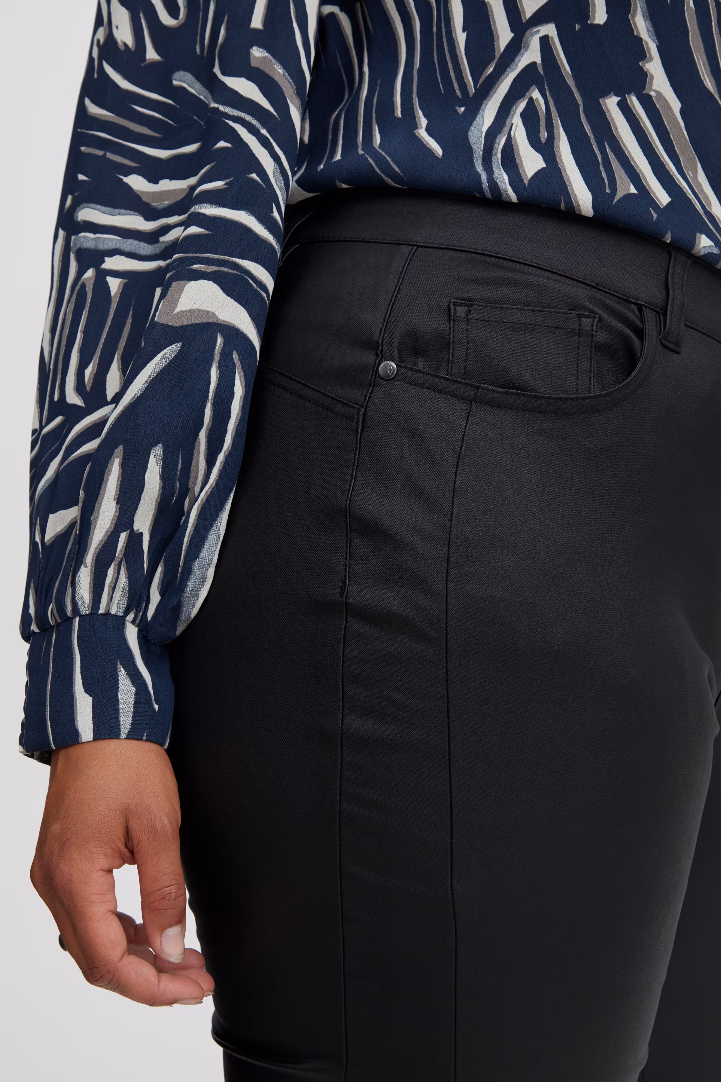 FPTALIN Hose LOOKBOOK DETAIL 20611568-200113