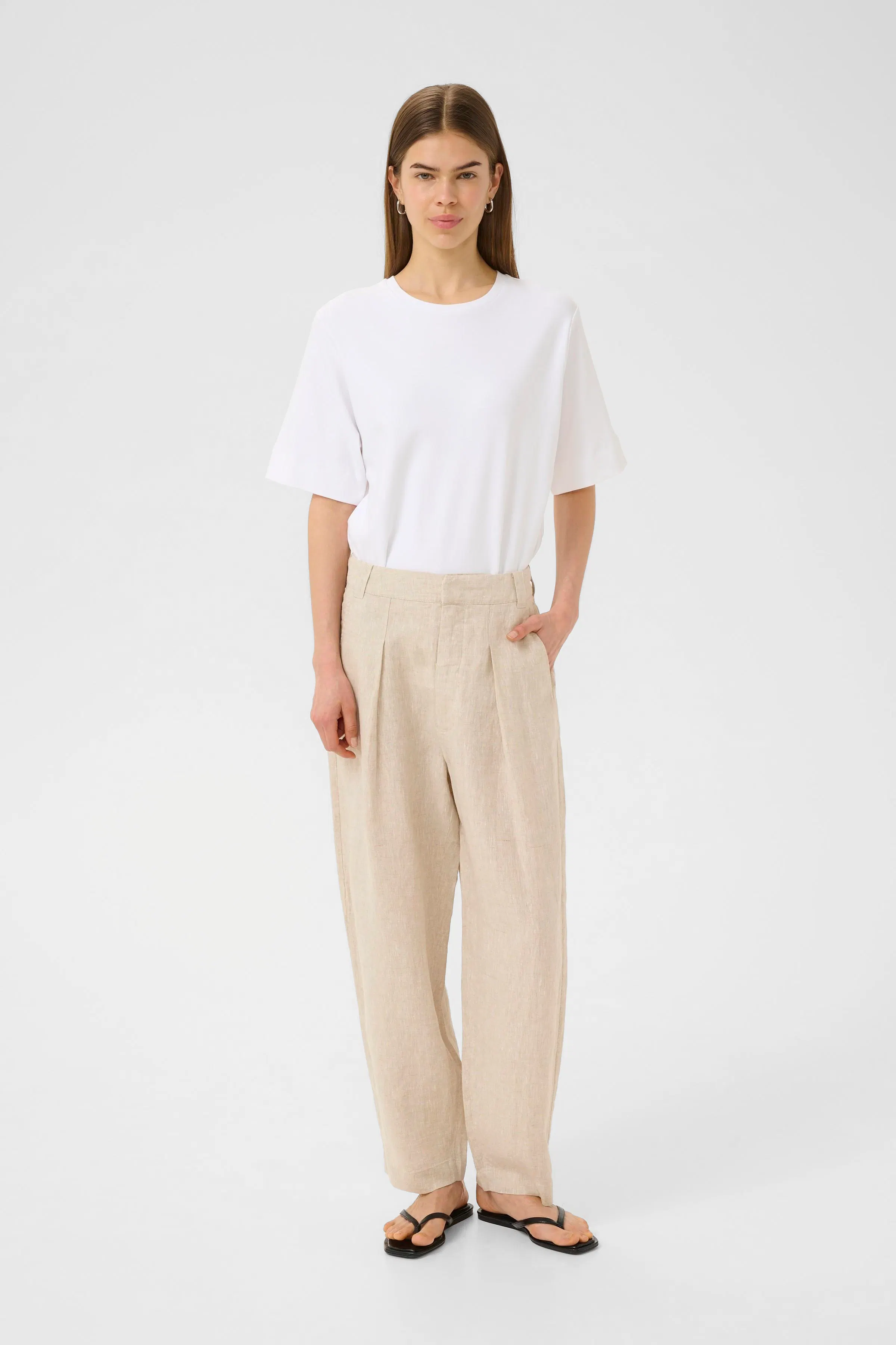 DallyIW Bukser LOOKBOOK FRONT 30110722-130403