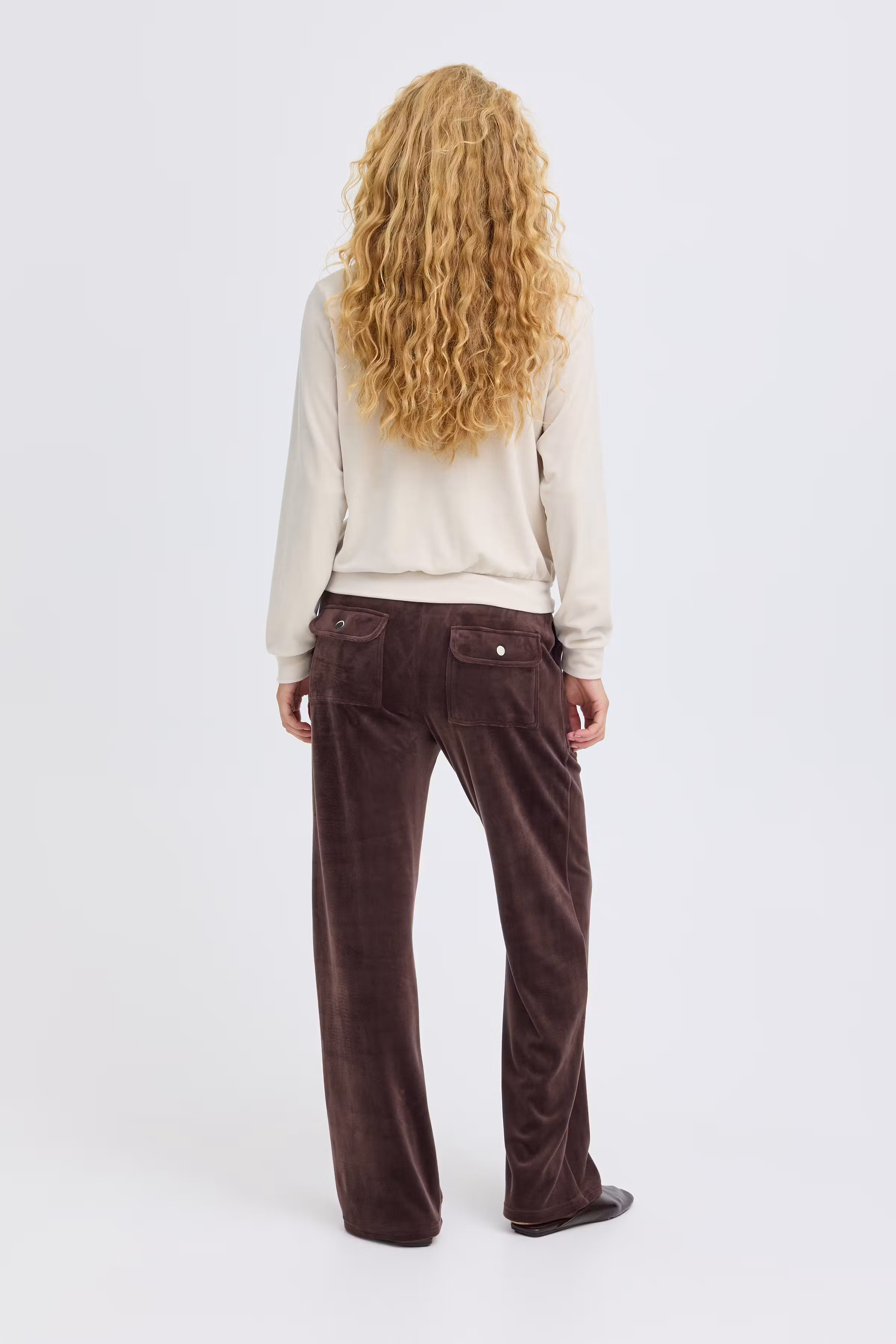 BYMITZA Sweatshirt LOOKBOOK BACK 20819758-130401