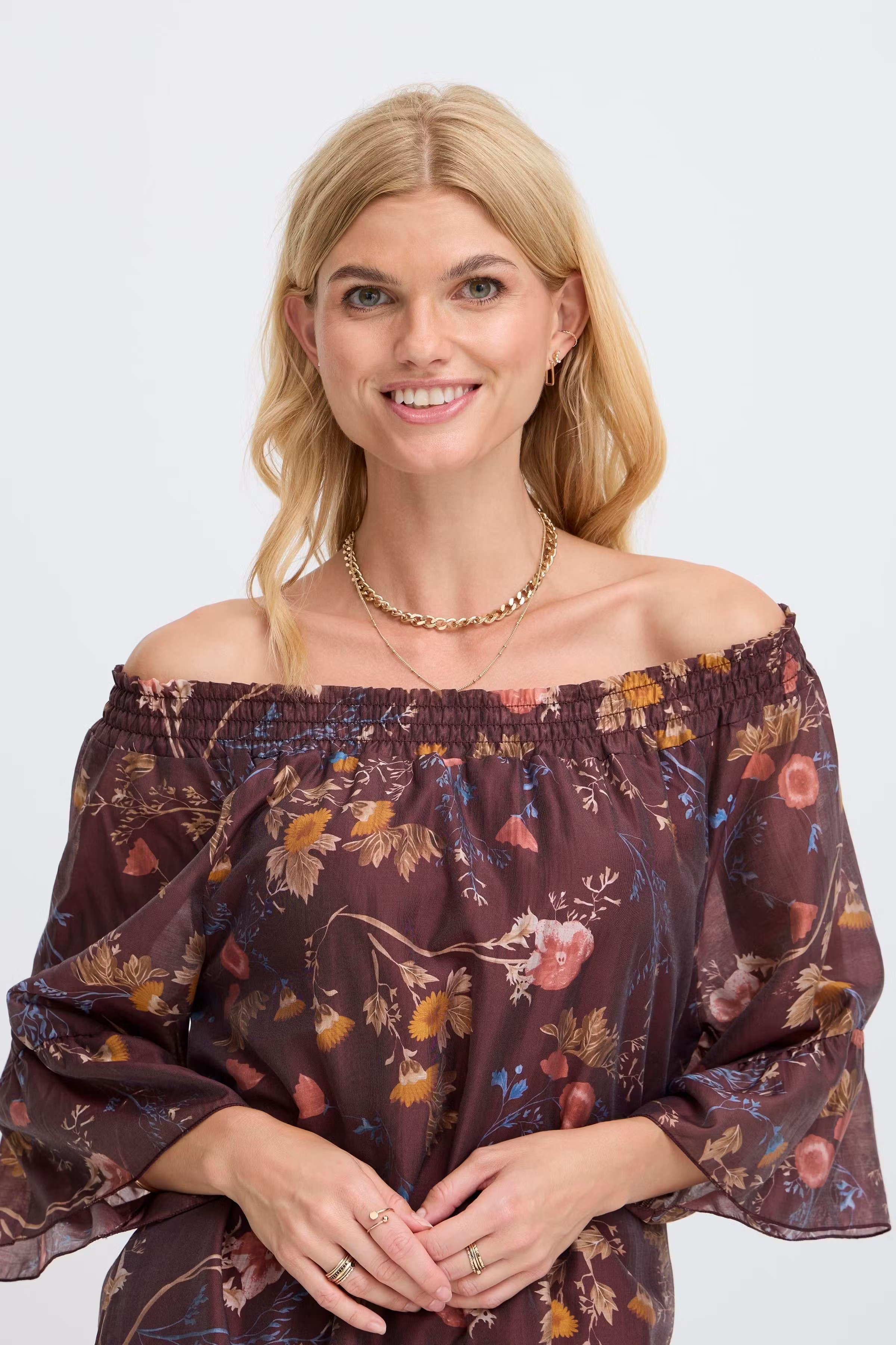 SBLEYIA Bluse LOOKBOOK DETAIL 22101067-191724