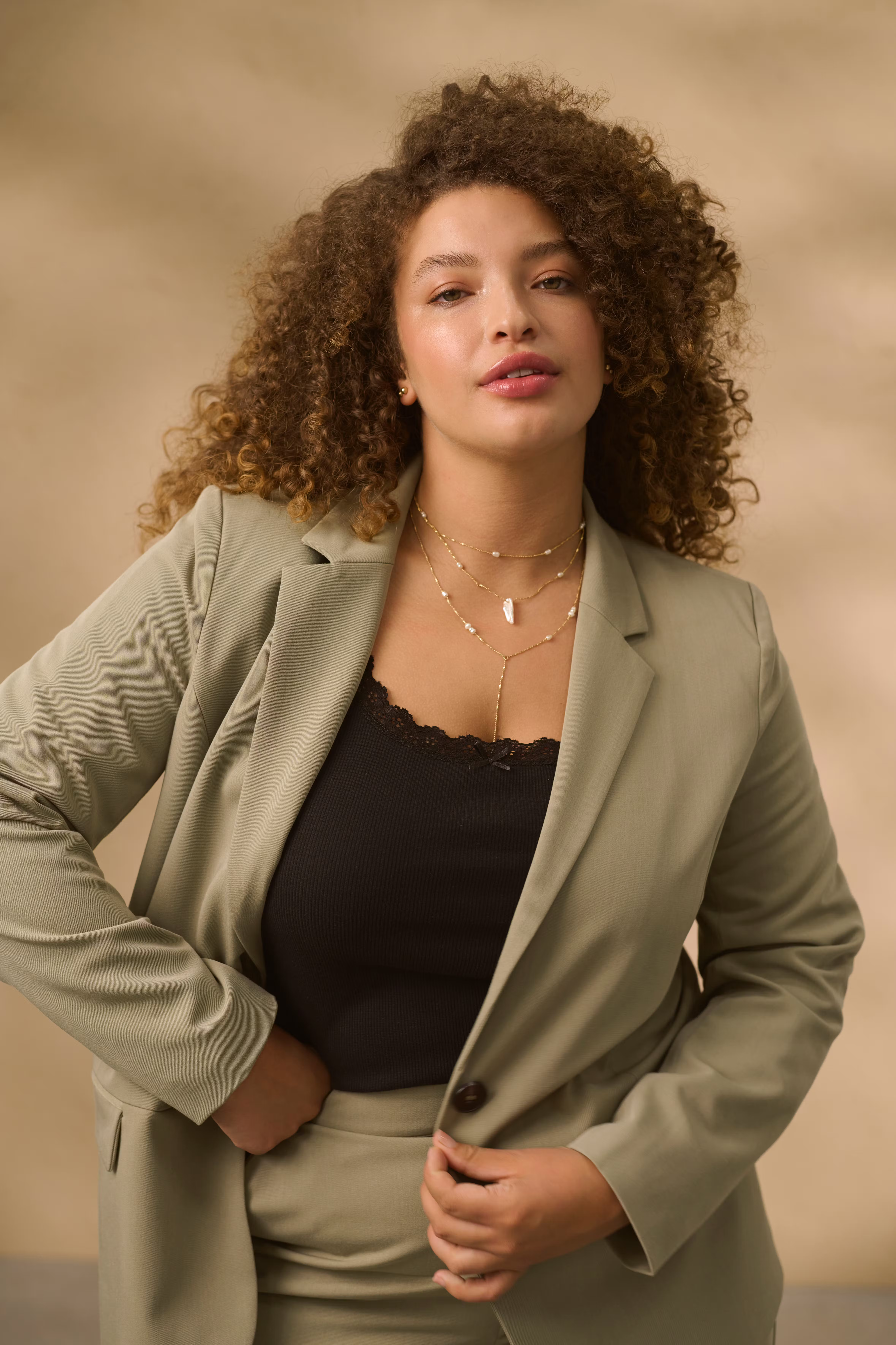 KCbritt T-shirt LOCATION NONE 10582305-100121