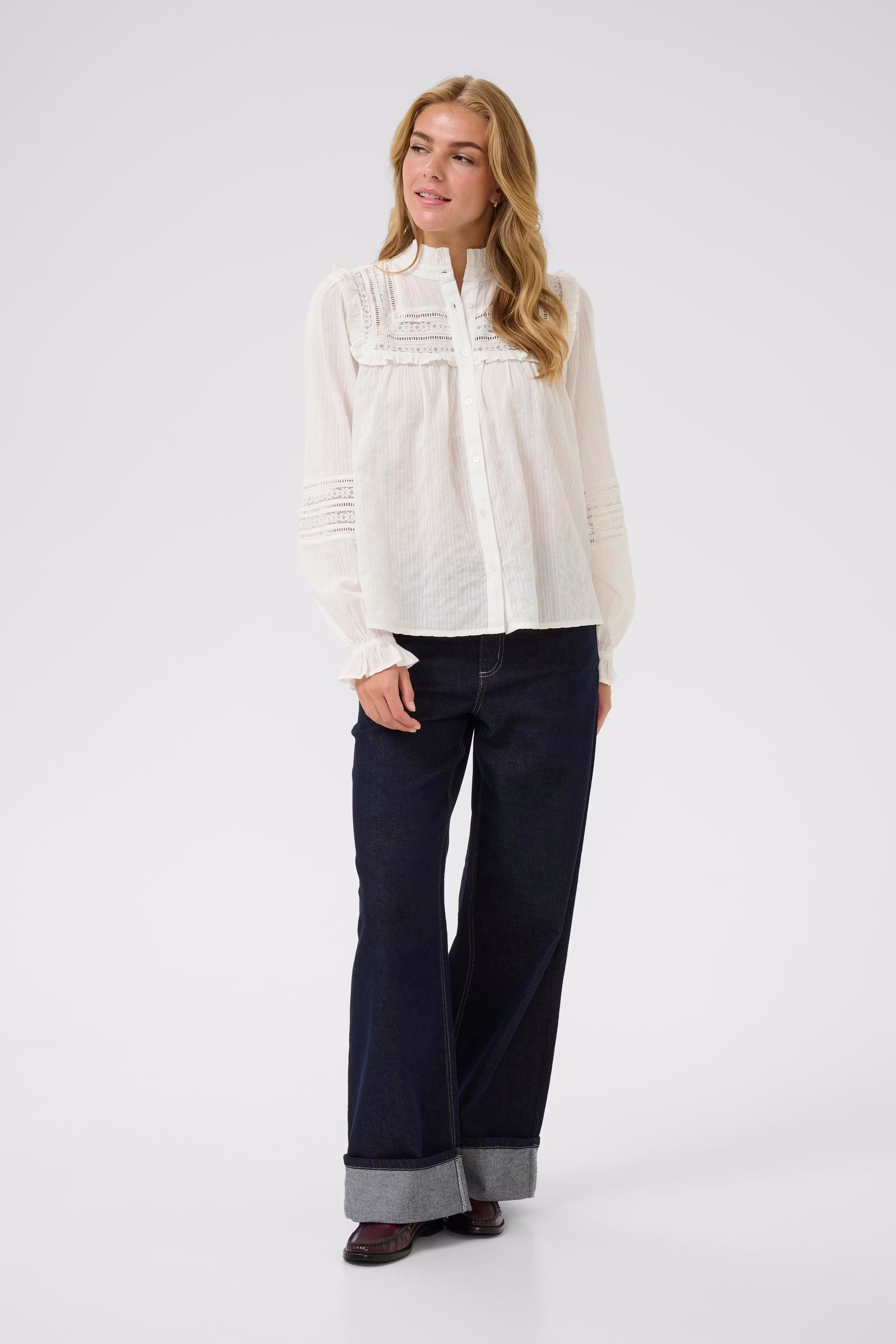 KAjess Bluse LOOKBOOK FRONT 10552482-110602