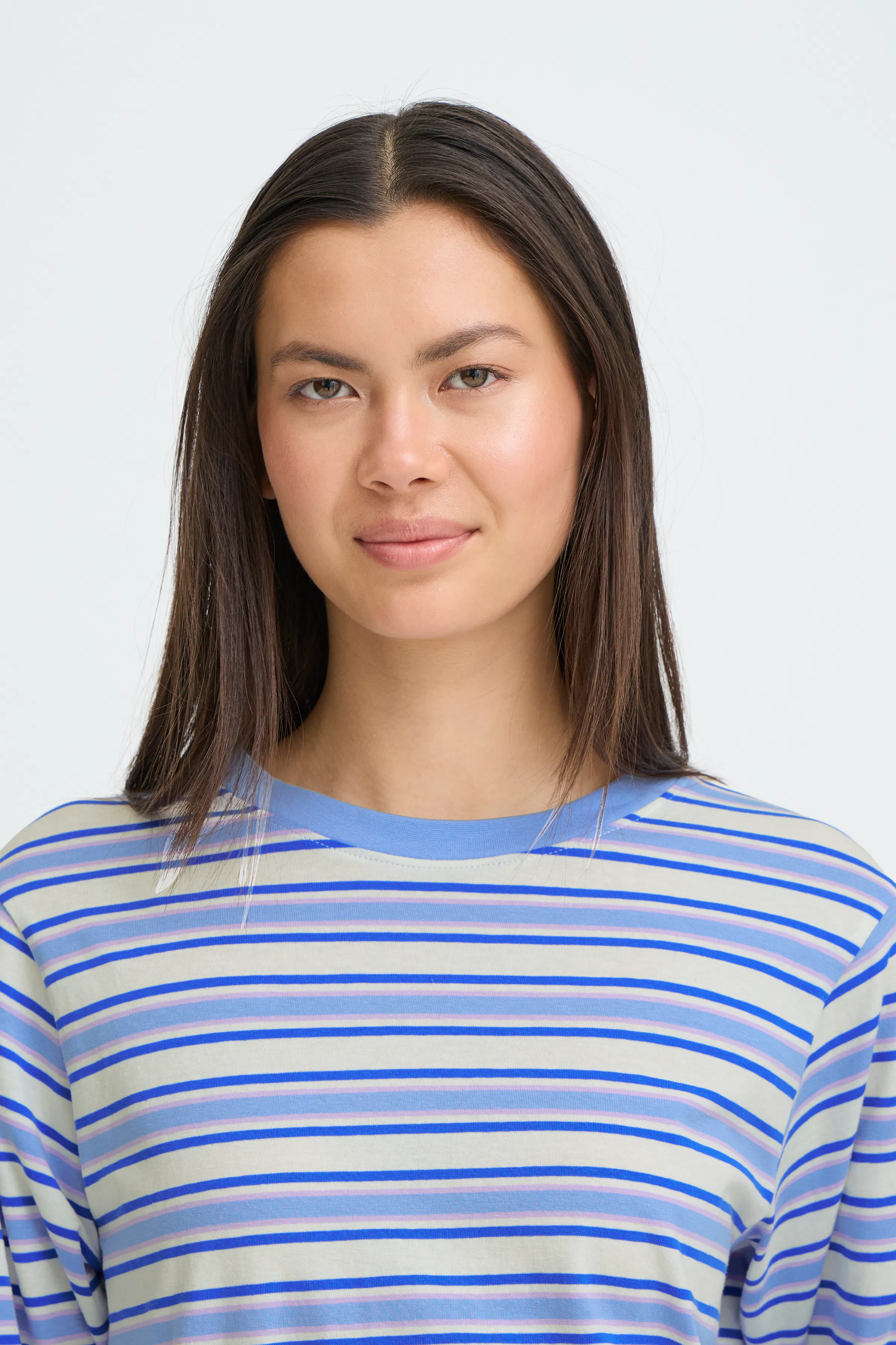 IHMIRA T-shirt LOOKBOOK DETAIL 20125009-900003454