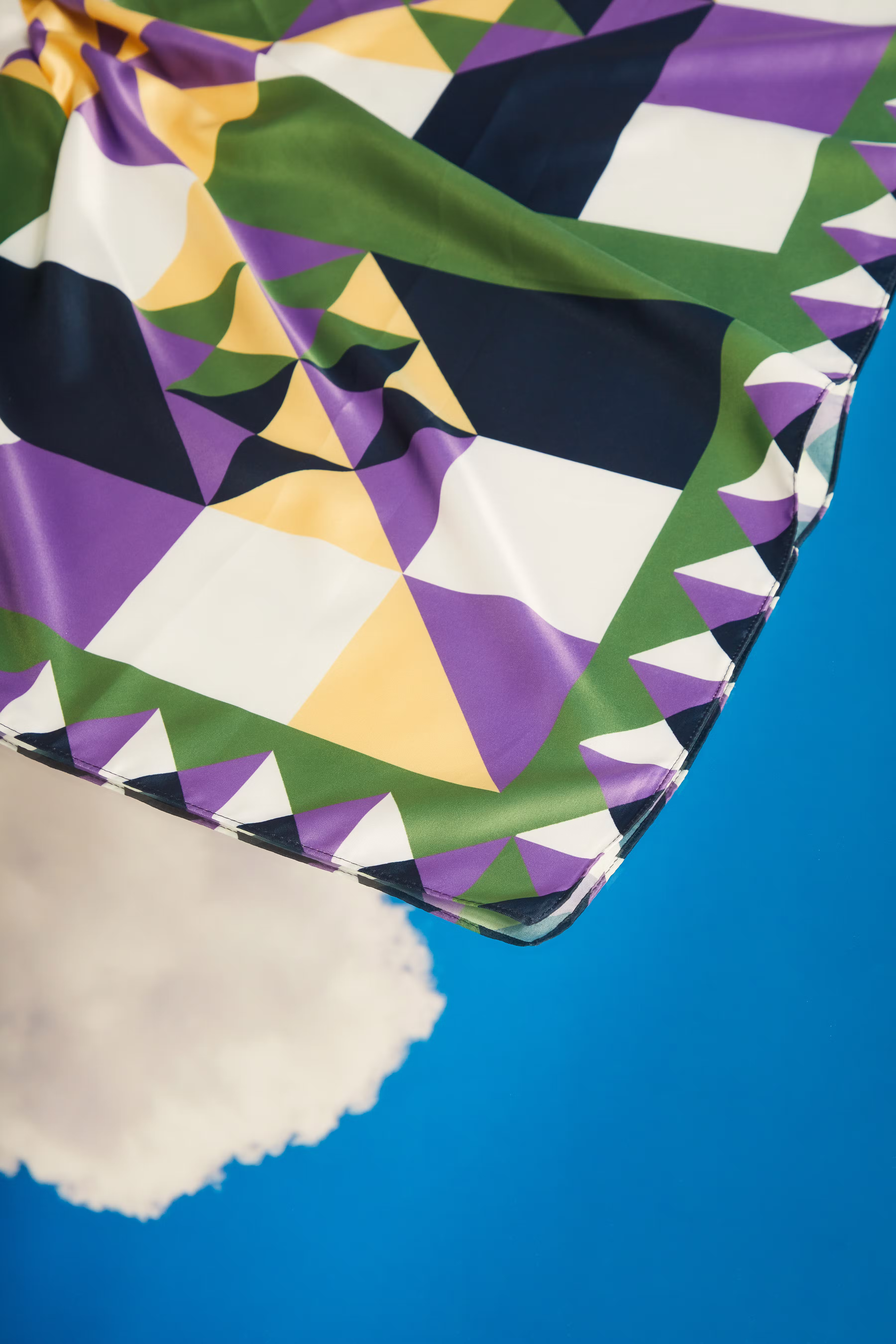 IAGunnvar scarf 90x90 cm. LOCATION NONE 20118166-180119