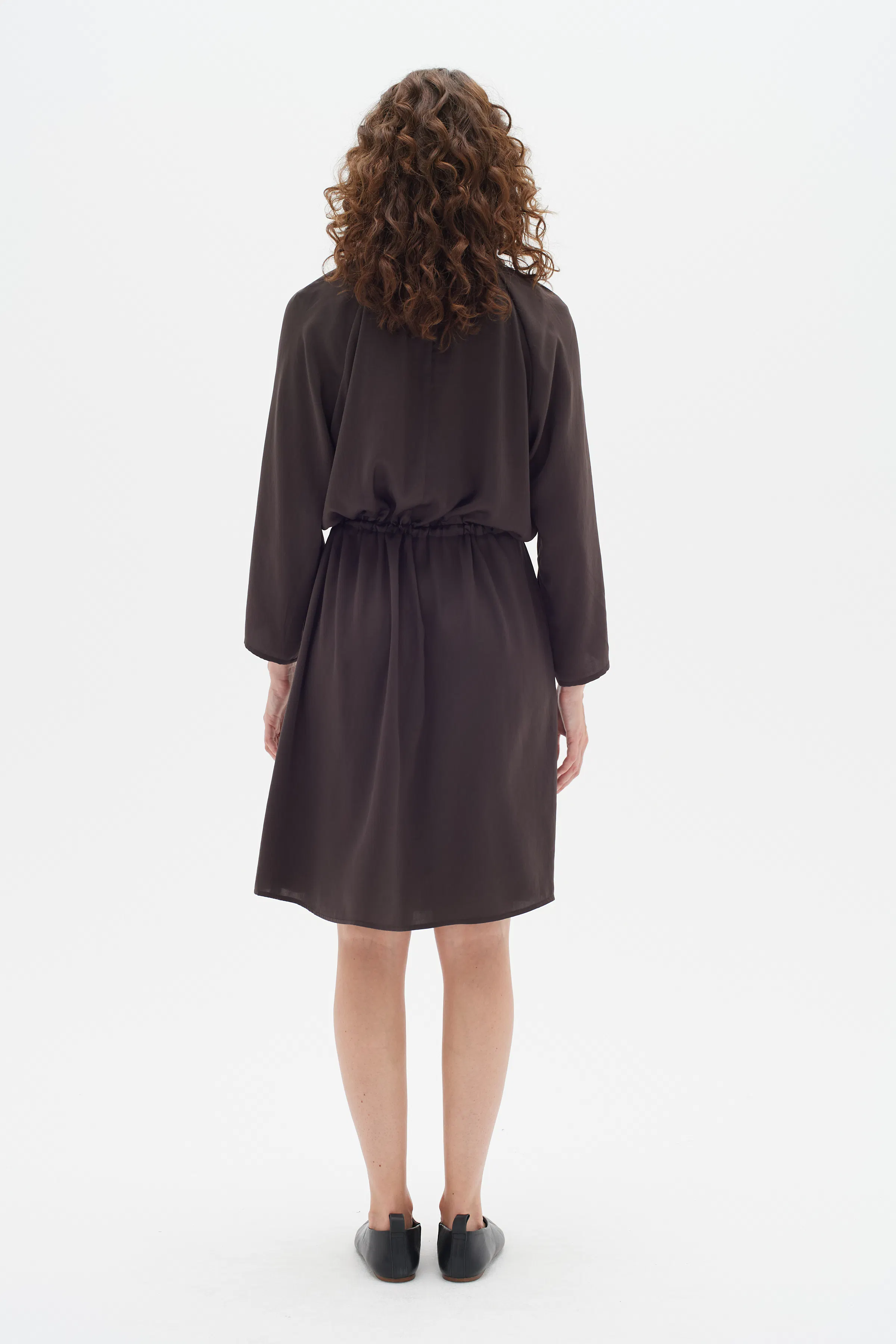 NotoIW Kjole LOOKBOOK BACK 30108589-190910