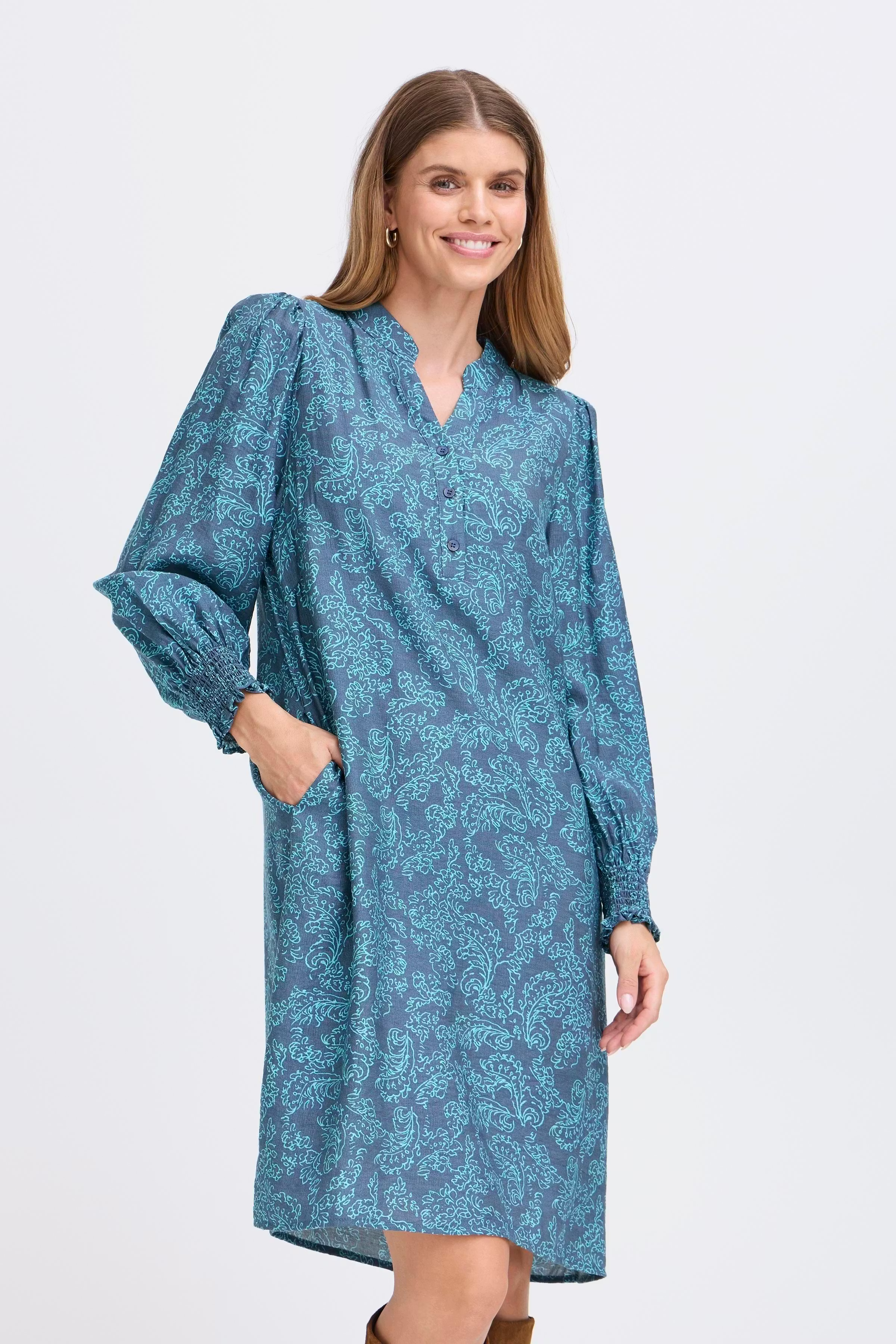 FRARIANA Kjole LOOKBOOK FRONT 20616227-205107