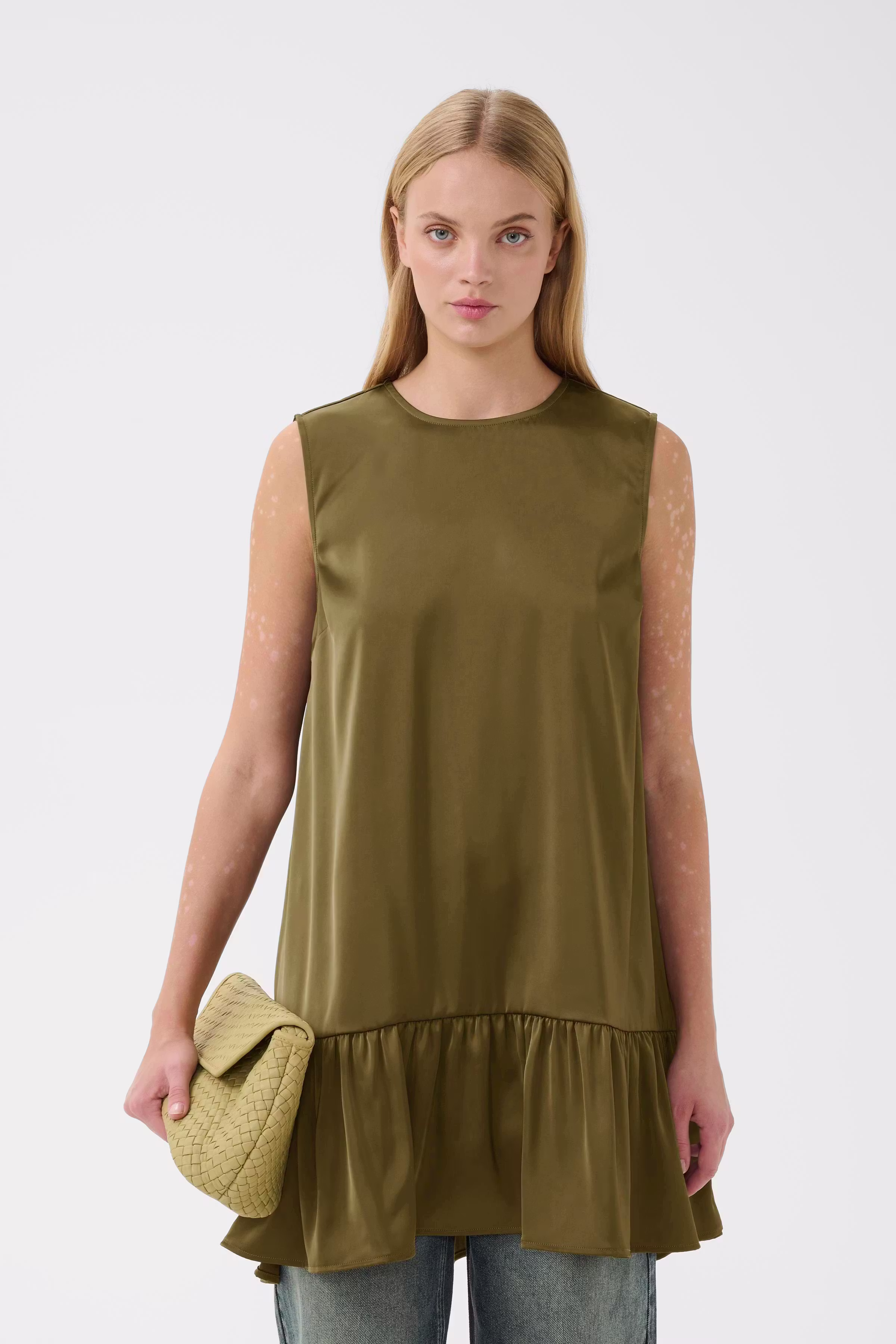 GZcerina Dress LOOKBOOK FRONT 10911312-190622