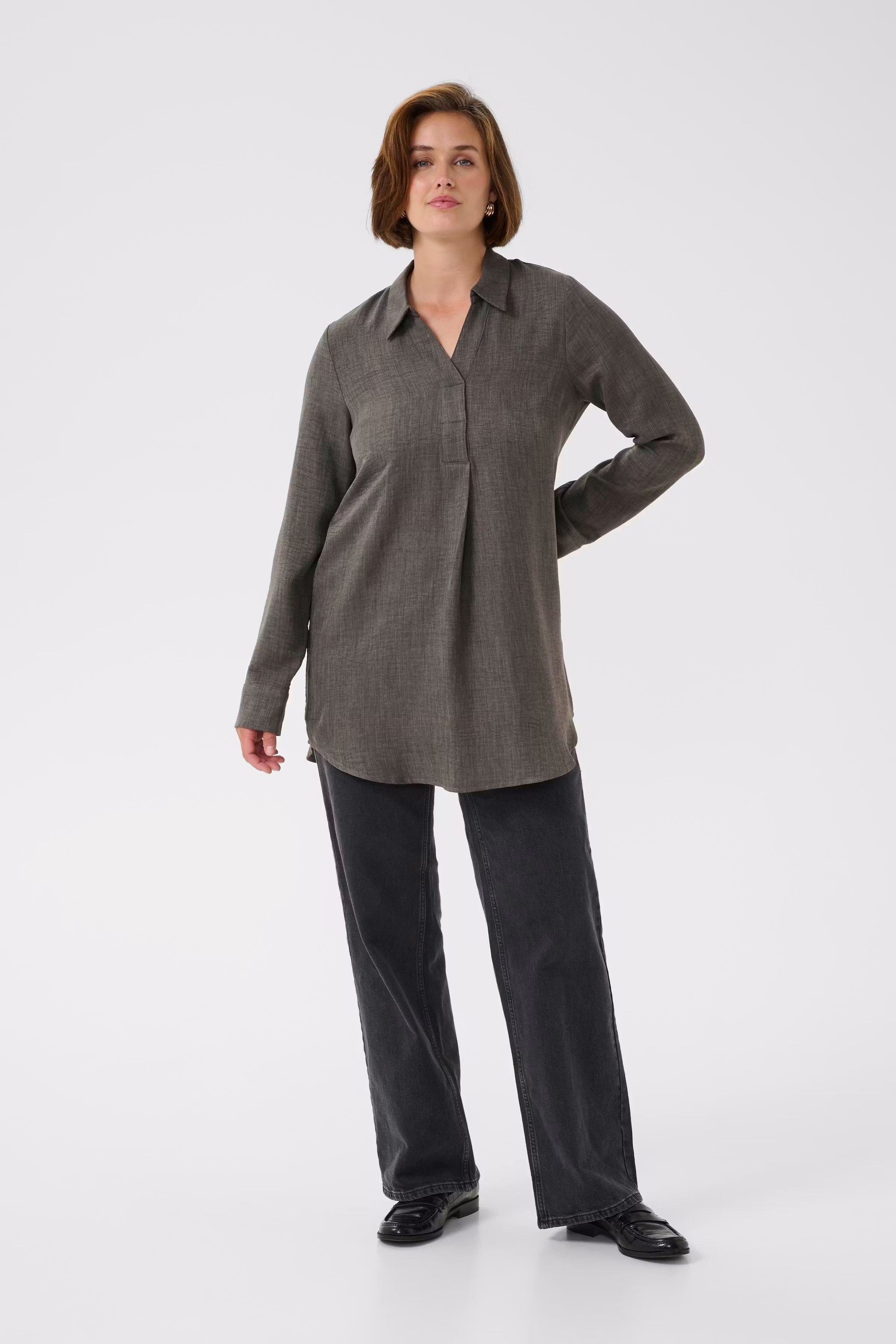 BPoda Tunika LOOKBOOK FRONT 40200074-100125