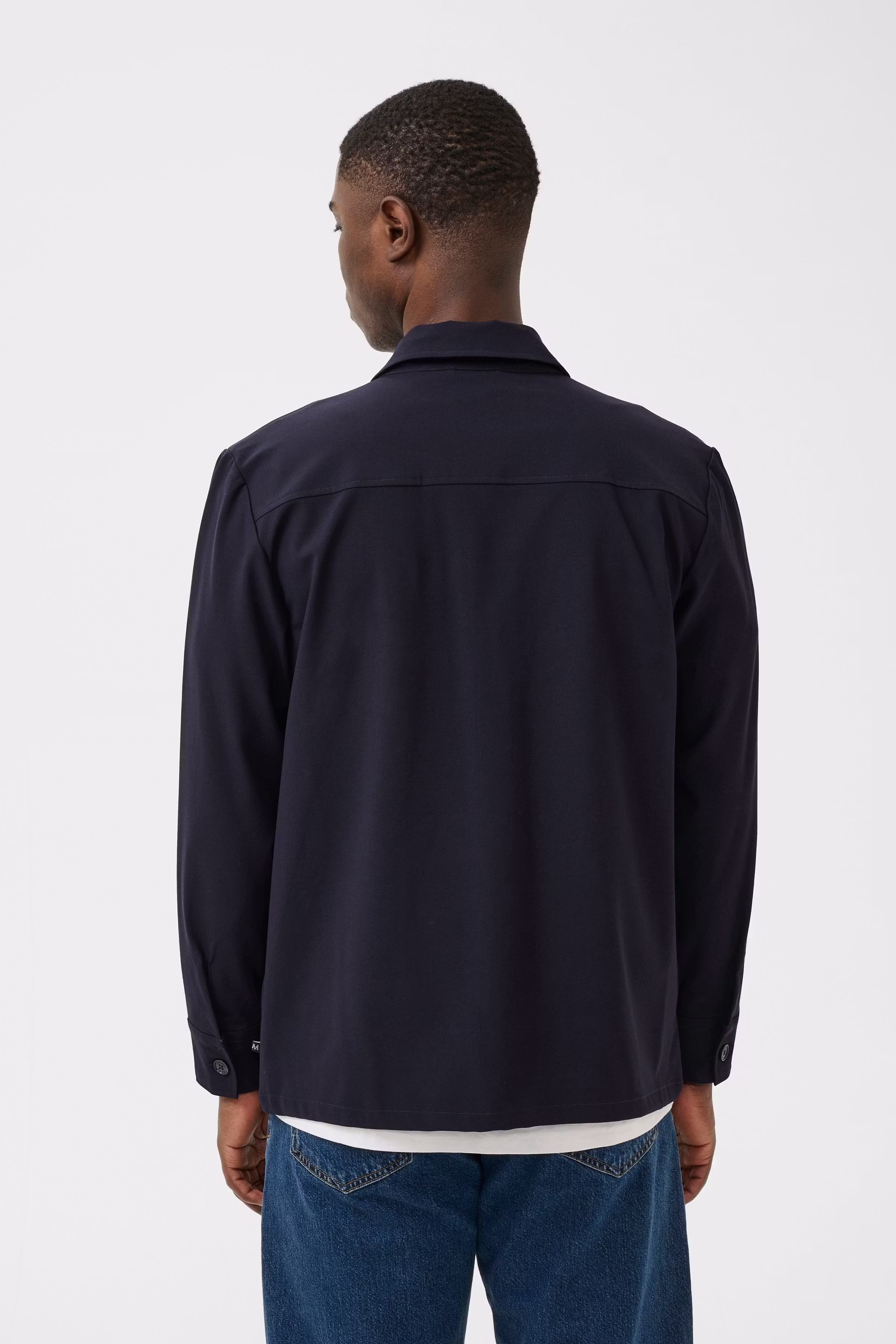 MADamo Shirt LOOKBOOK BACK 30207775-194011