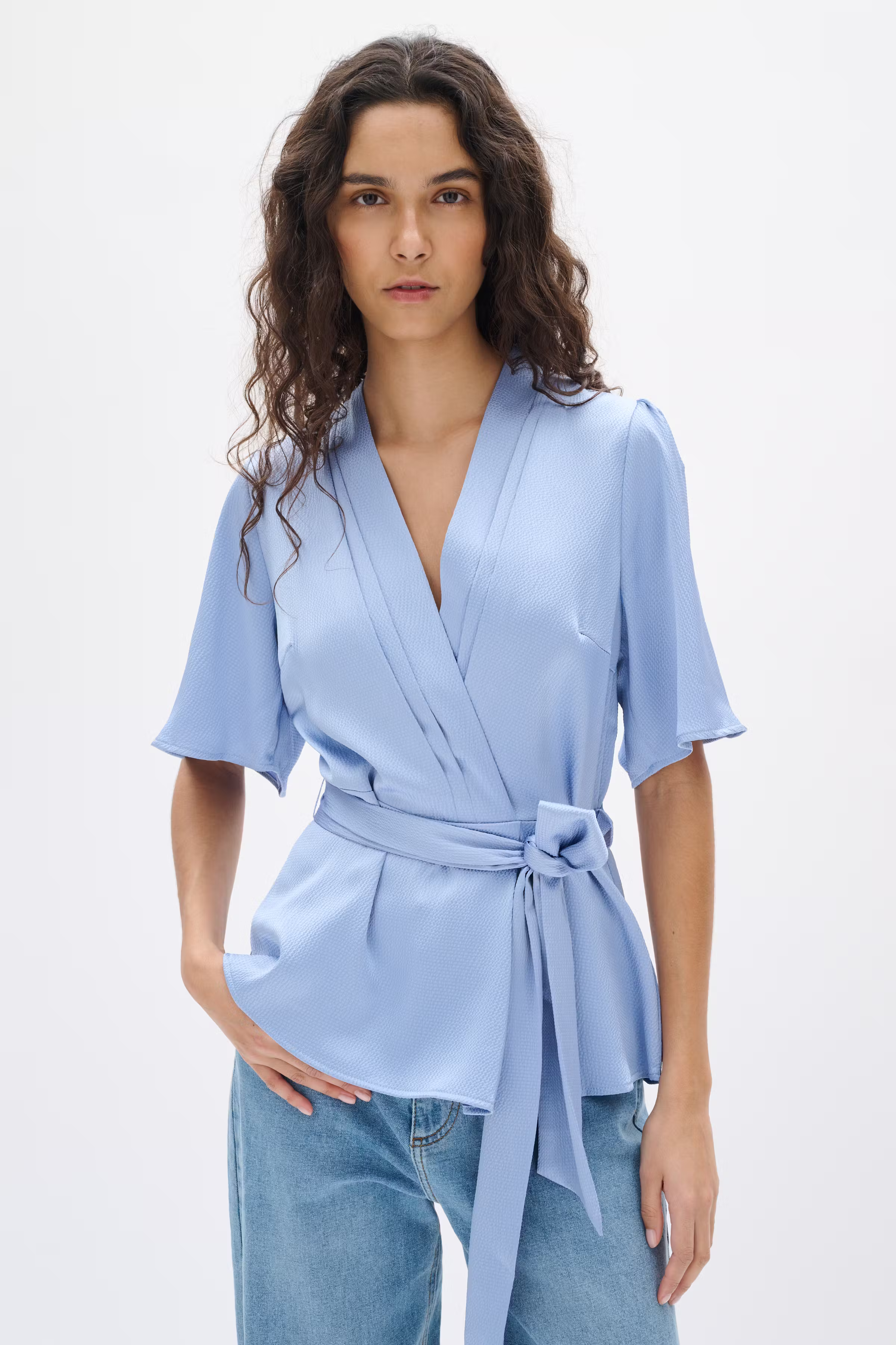 SendraIW Bluse LOOKBOOK FRONT 30110458-153919