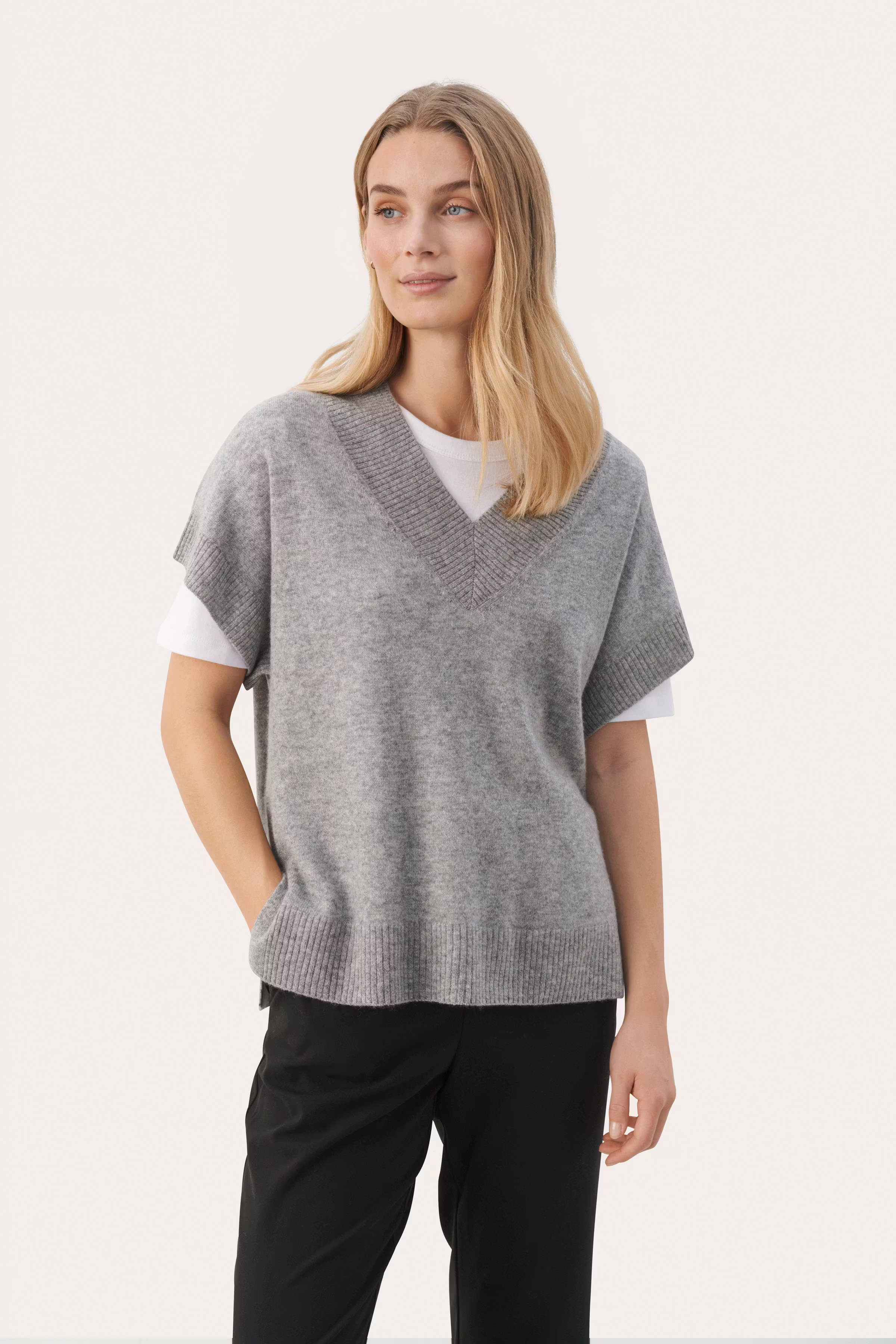 HevinPW Pullover LOOKBOOK FRONT 30307339-1715001
