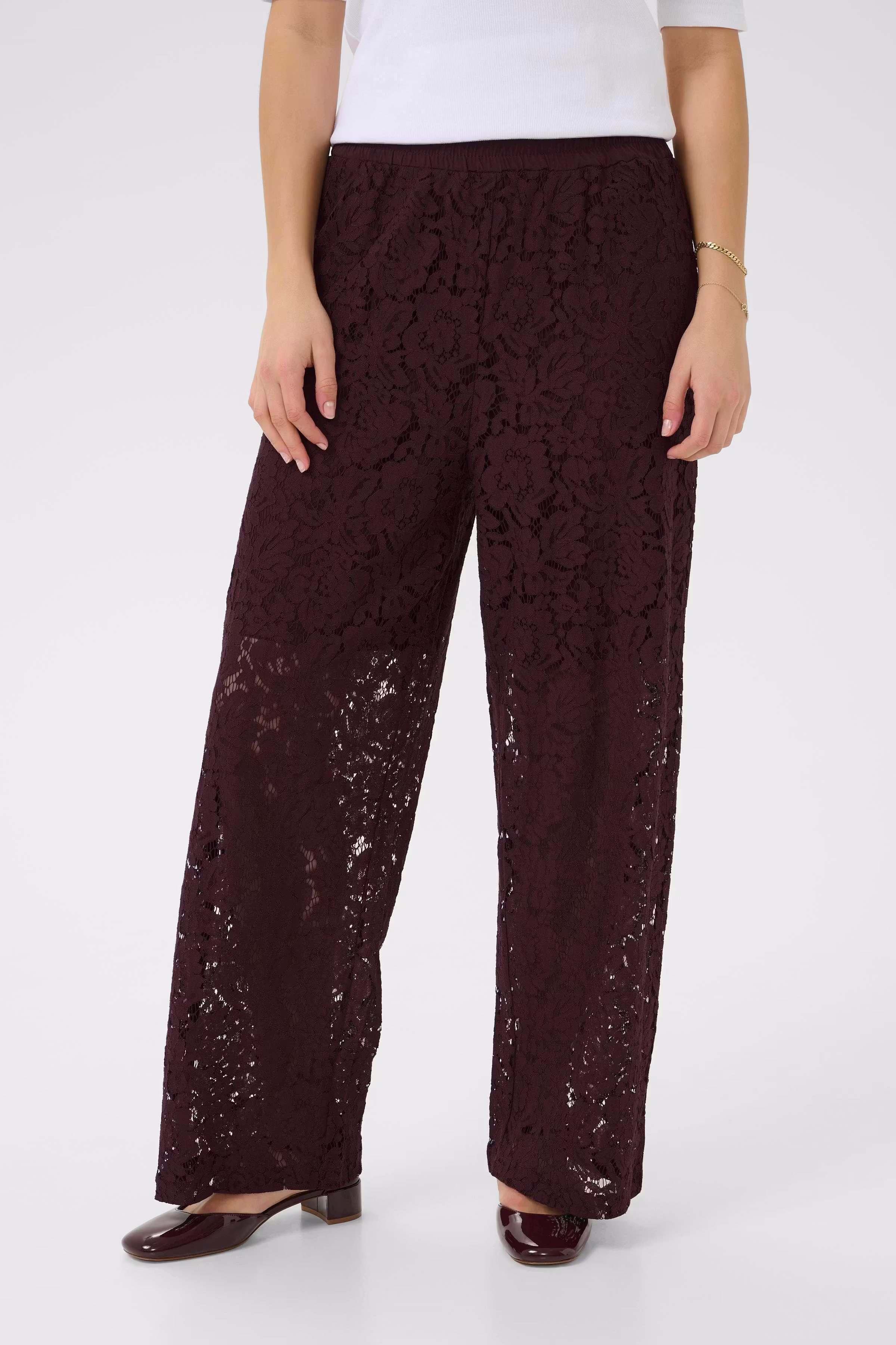 KAnomi Hose LOOKBOOK FRONT 10510362-191619