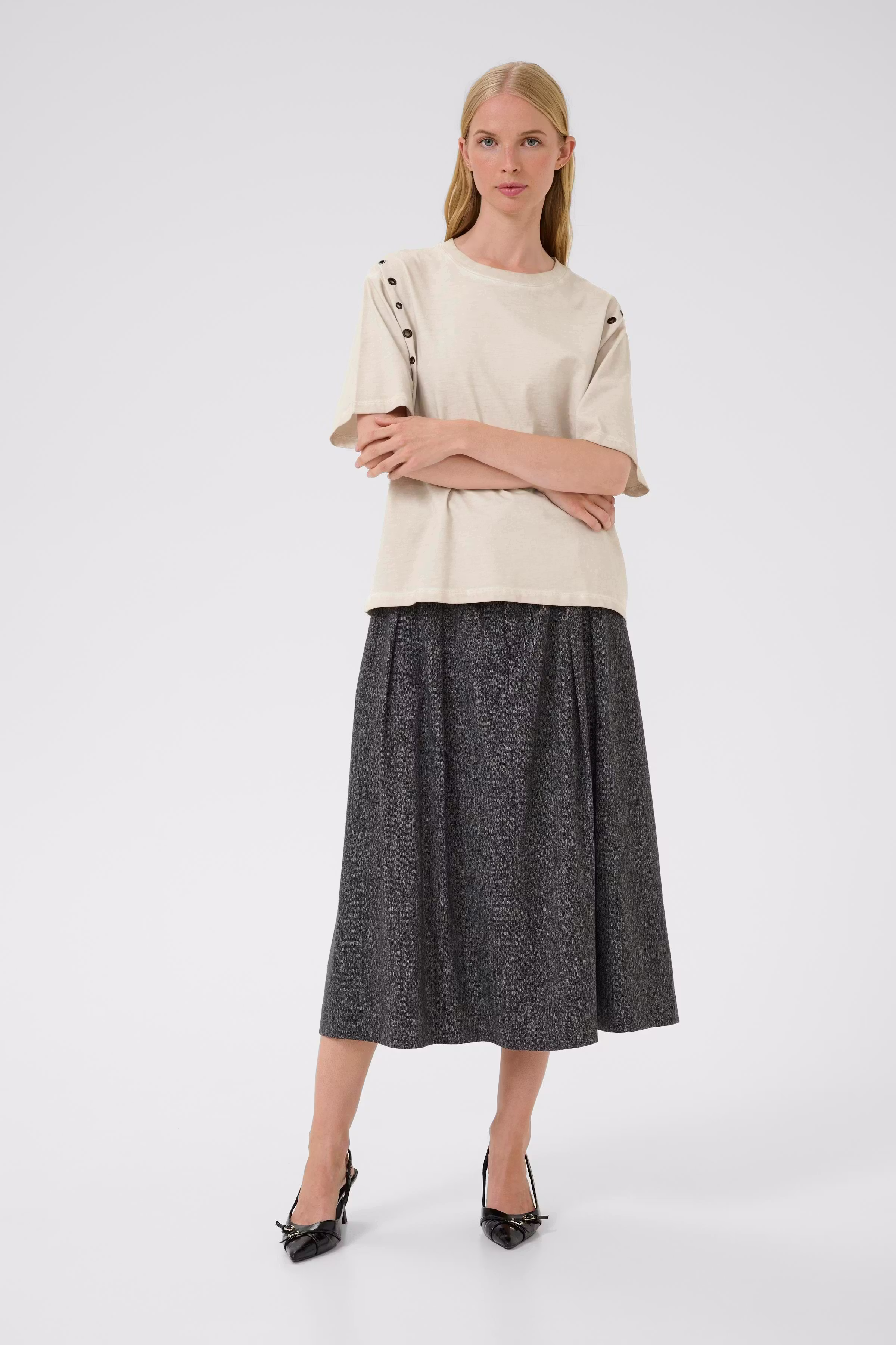 KBBecilla T-shirt LOOKBOOK FRONT 10105643-140002