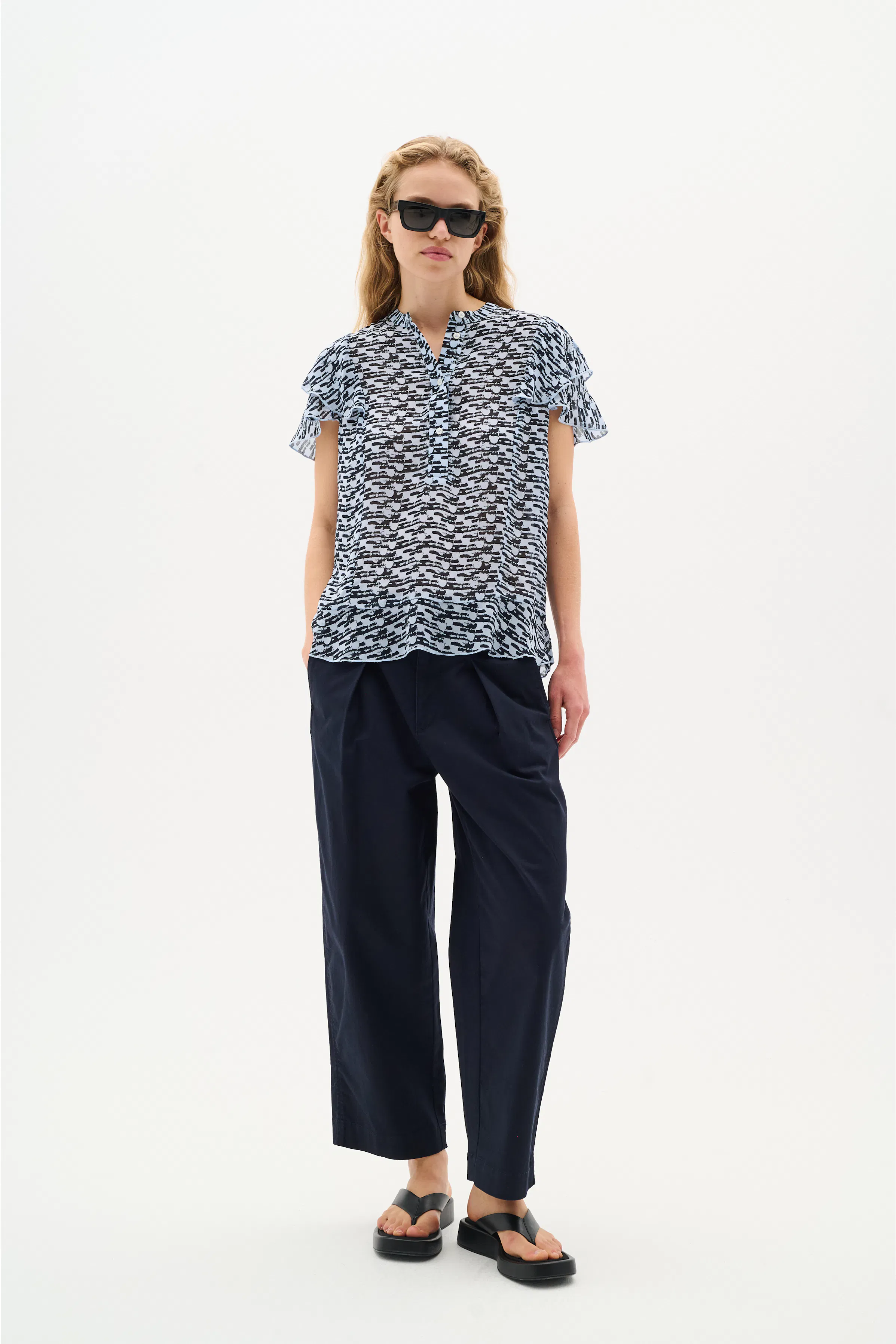 CessieIW Bluse LOOKBOOK FRONT 30110250-303576