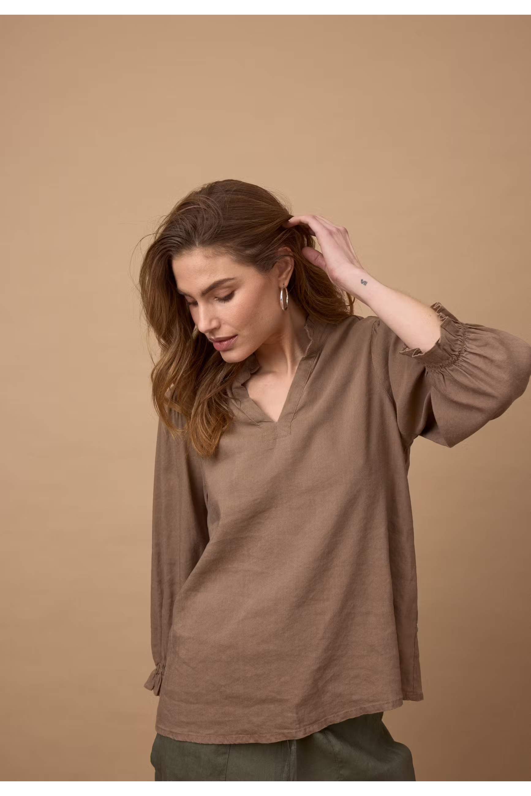 PZLUCA Blouse LOCATION NONE 50210428-181112