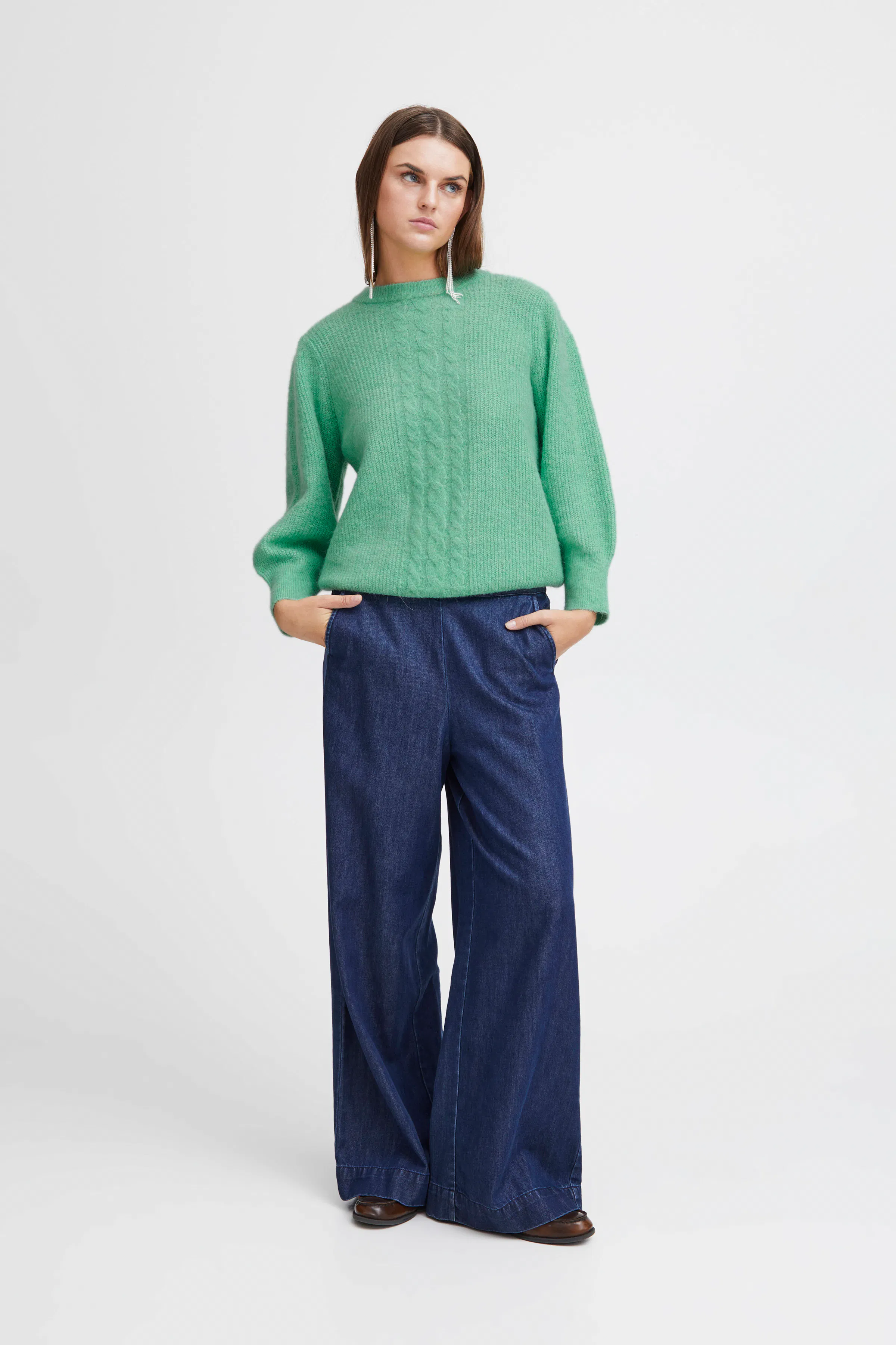 IHKAMARA Pullover LOOKBOOK FRONT 20121395-156120