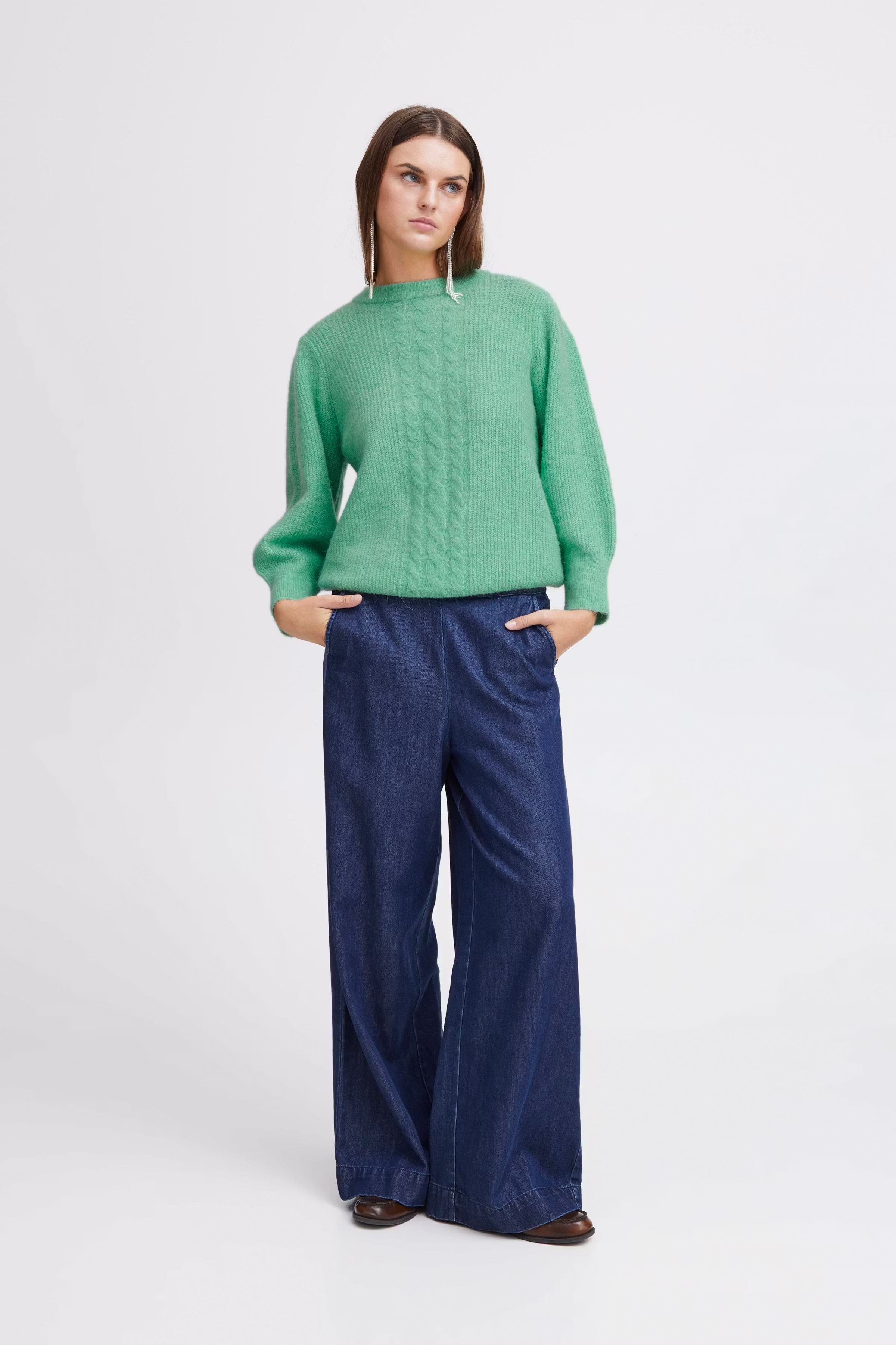 IHKAMARA Pullover LOOKBOOK FRONT 20121395-156120