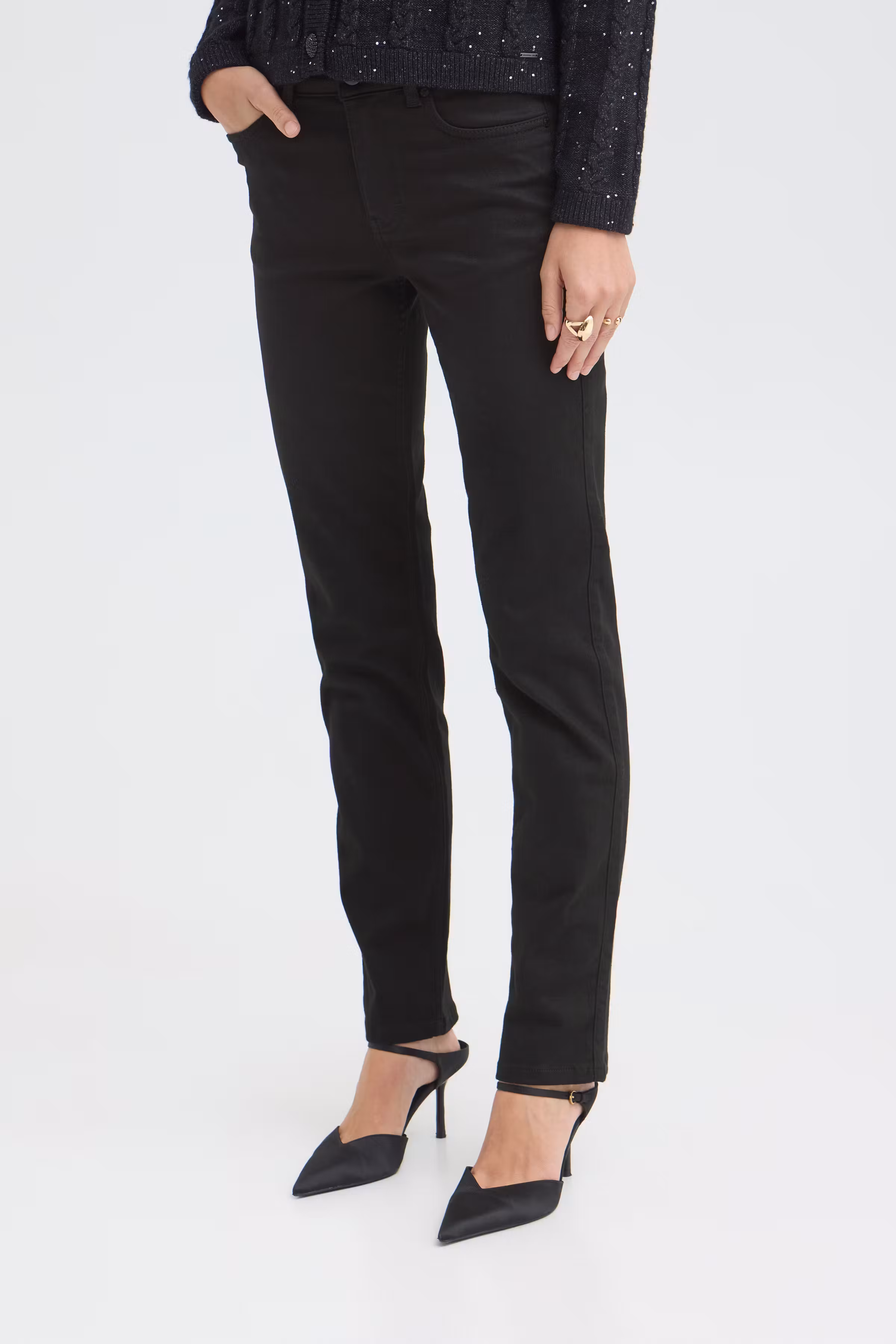 PZEMMA Jeans LOOKBOOK FRONT 50210777-200004