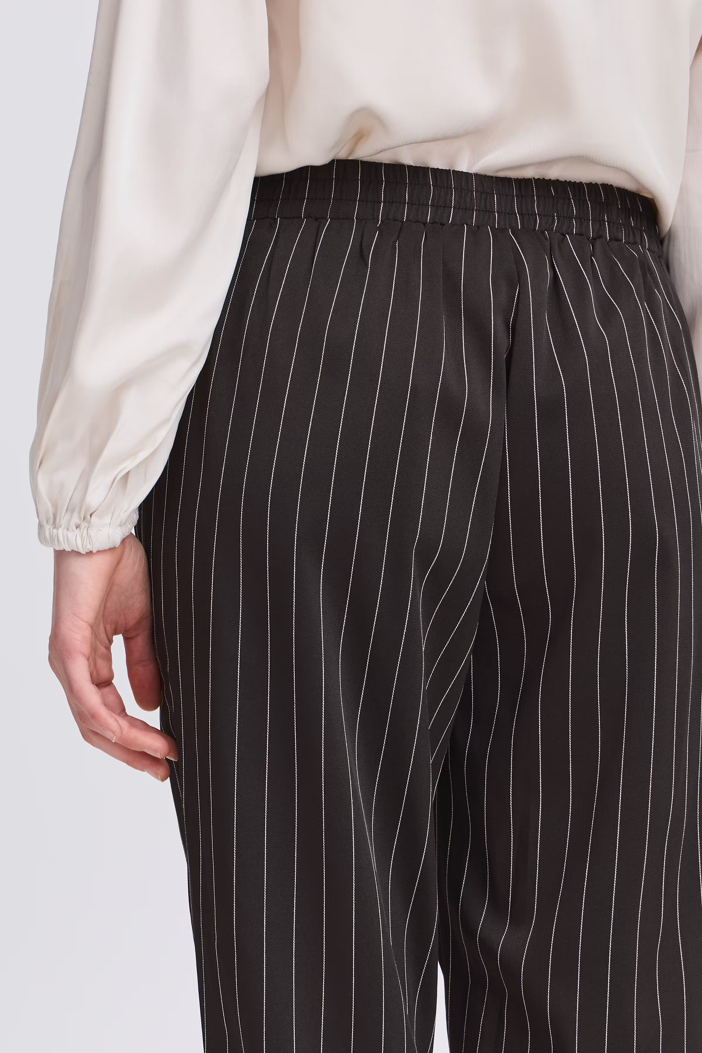 FRPAMILA Hose LOOKBOOK DETAIL 20613802-200115