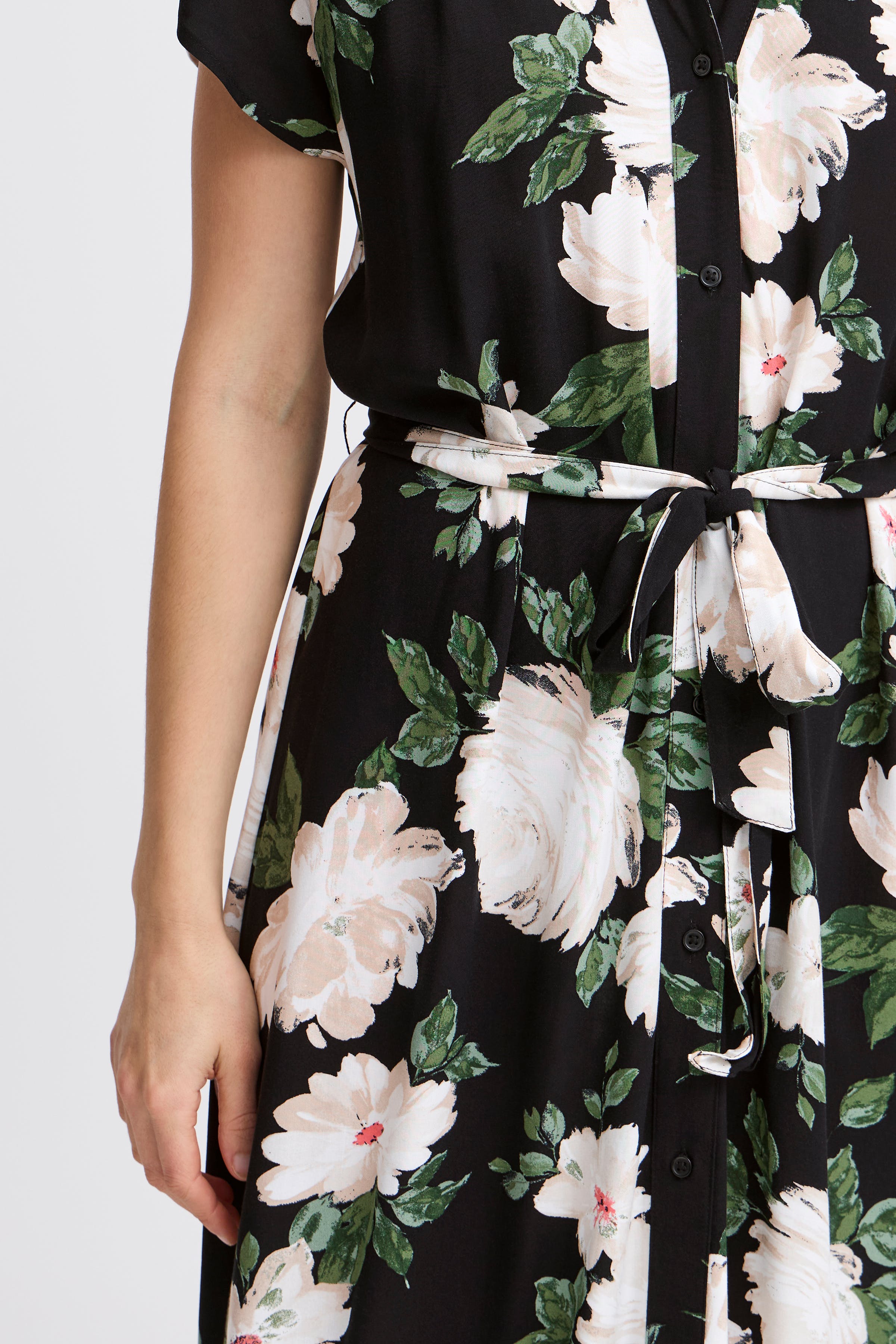 BYMMJOELLA Kleid LOOKBOOK DETAIL 20816531-204595