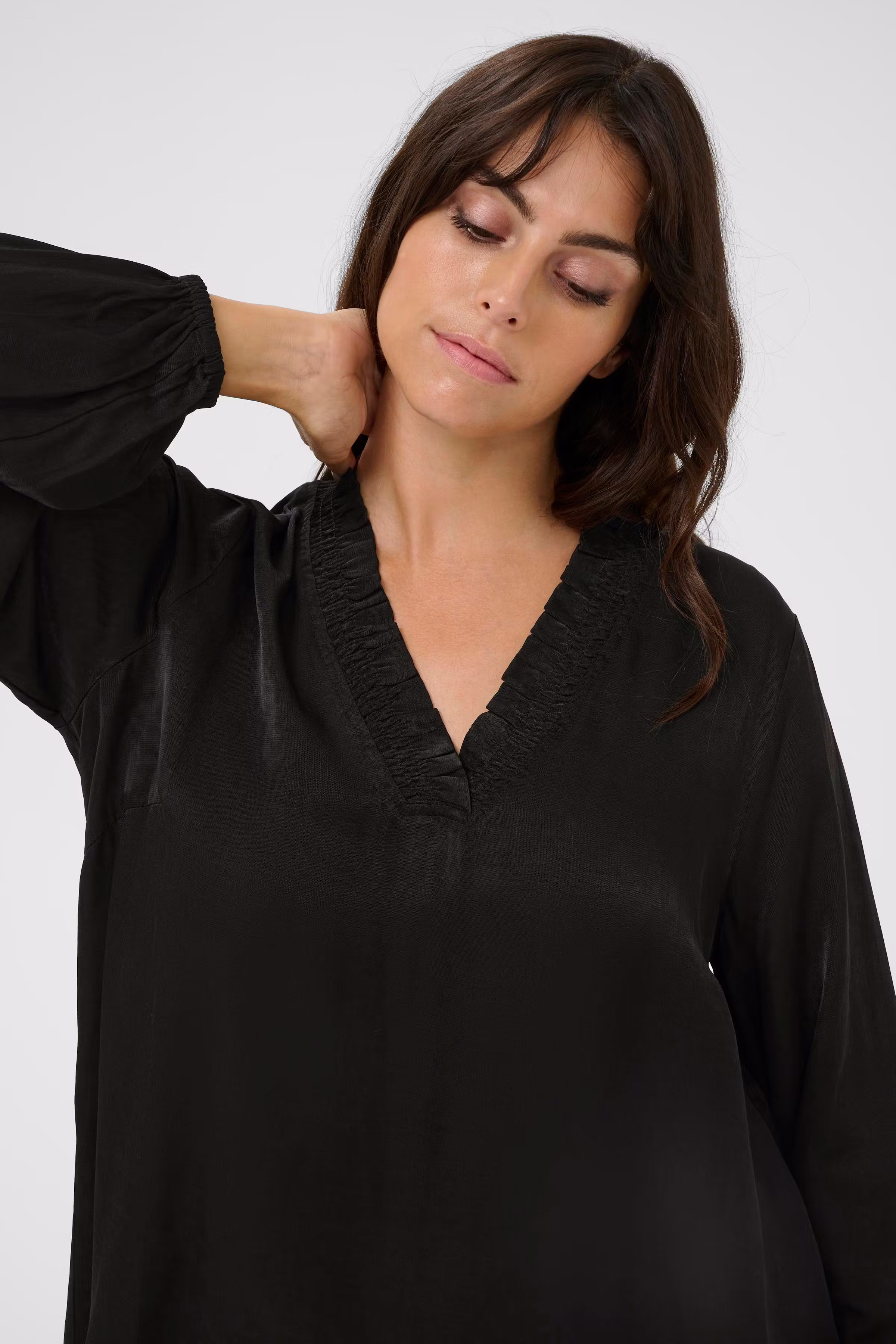 KCmilia Bluse LOOKBOOK DETAIL 10583774-100121