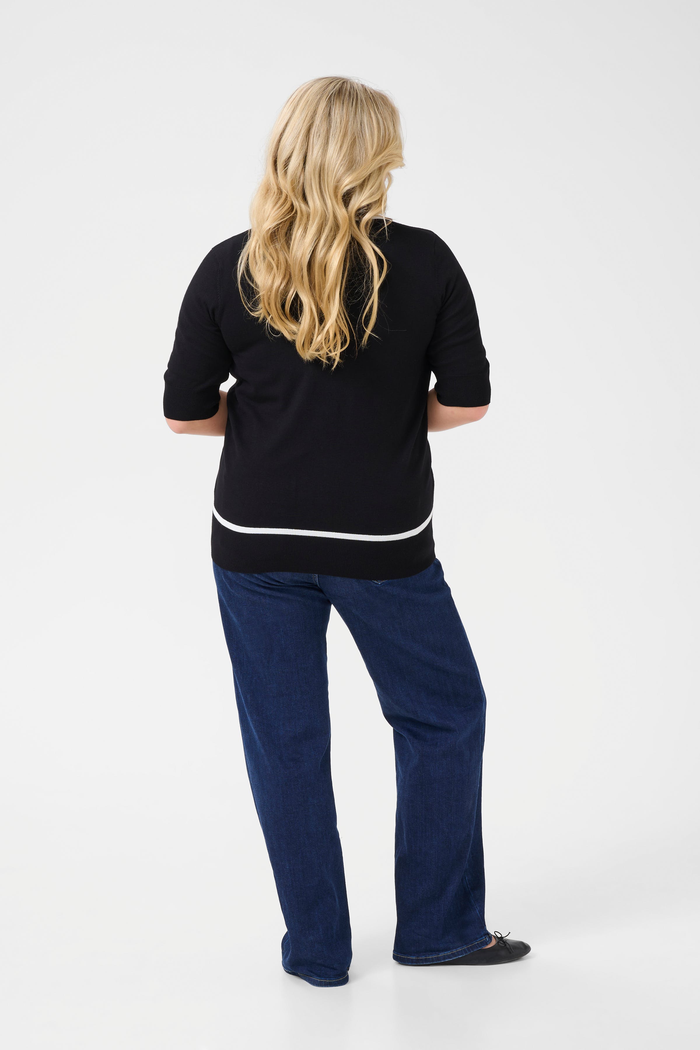 KCmallie Cardigan/Gilet LOOKBOOK BACK 10583454-100121