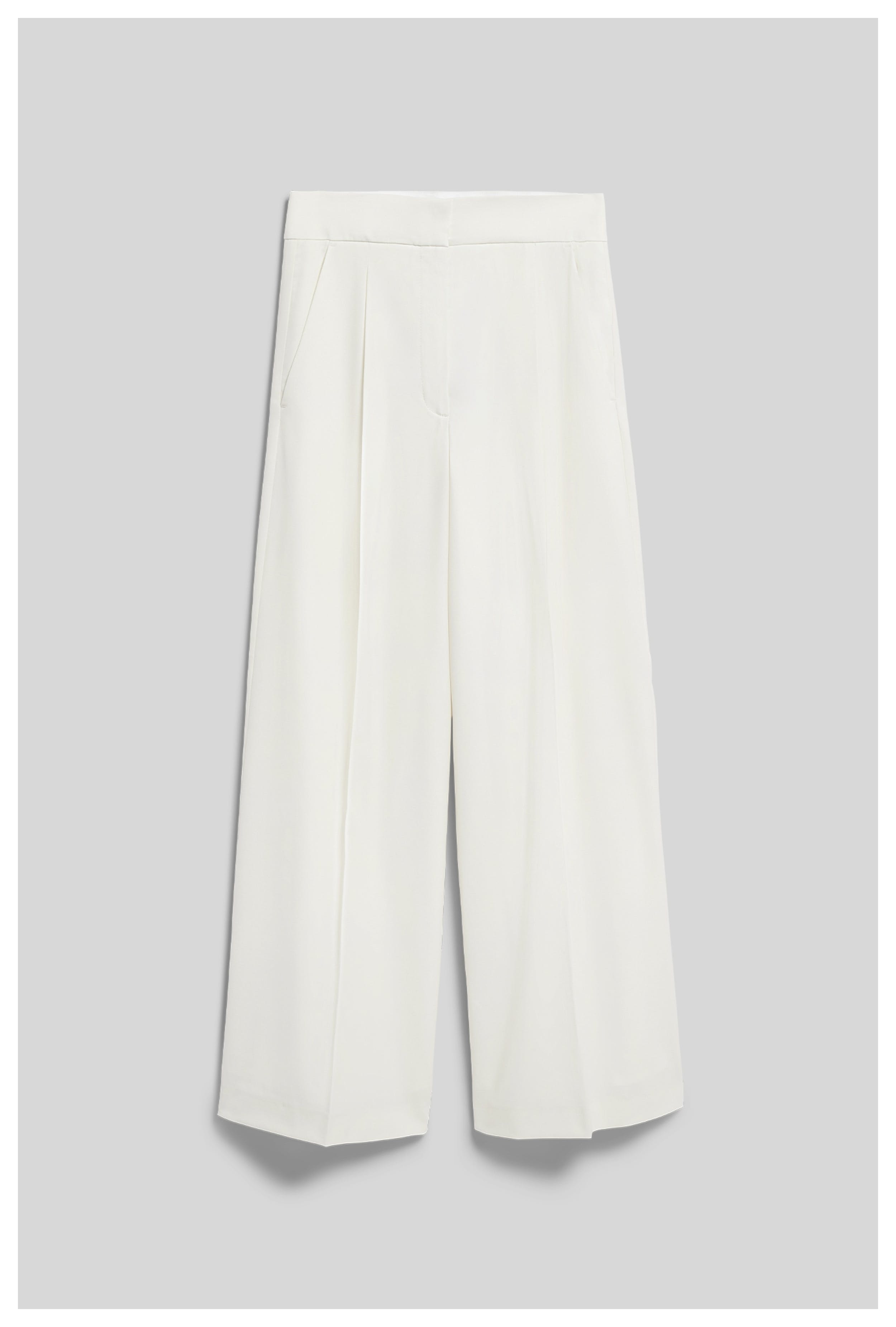 PRESCILLIA SUE Hose PACK FRONT 30600623-WH010