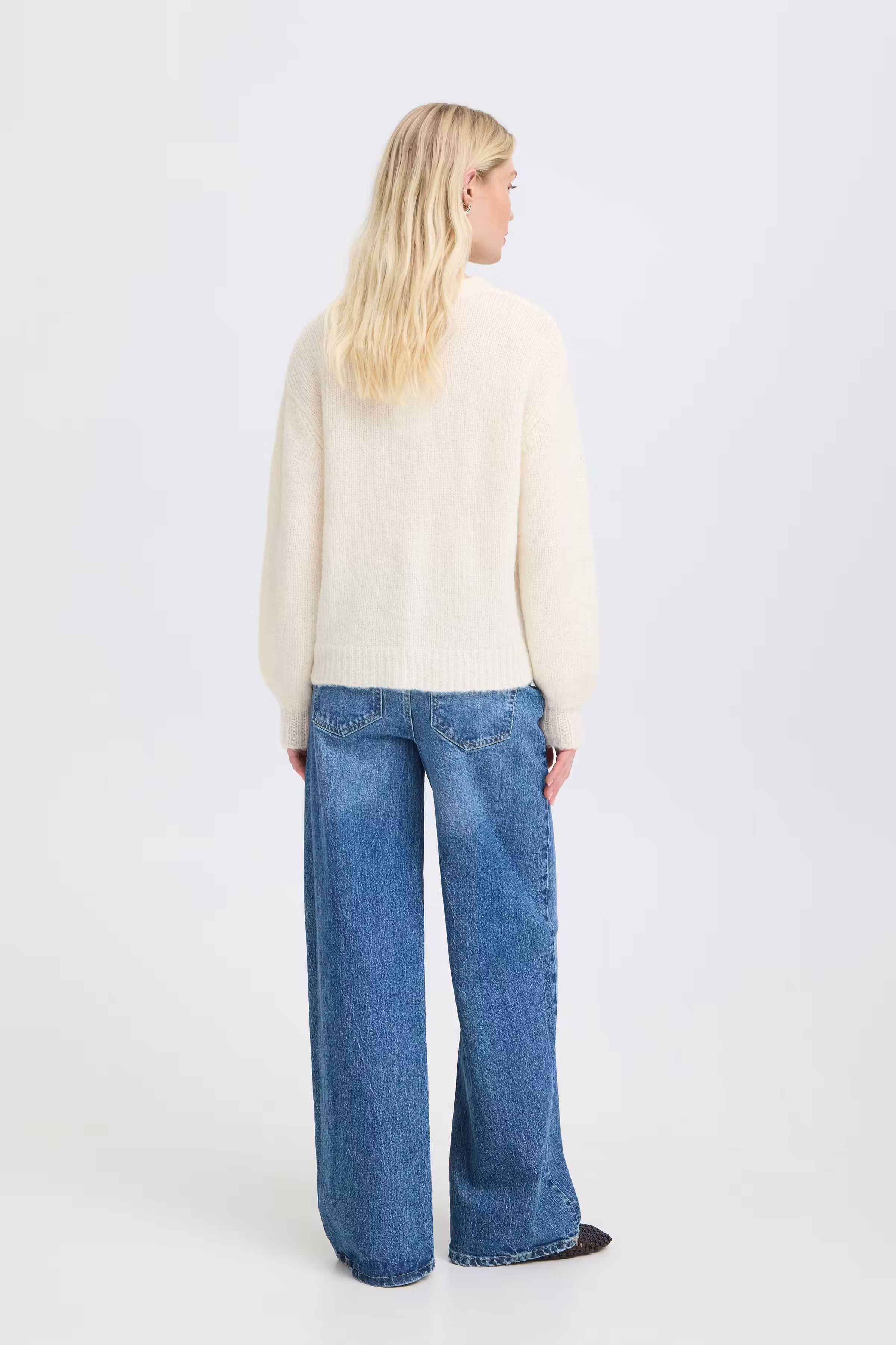BYOTIA Cardigan LOOKBOOK BACK 20819108-130905