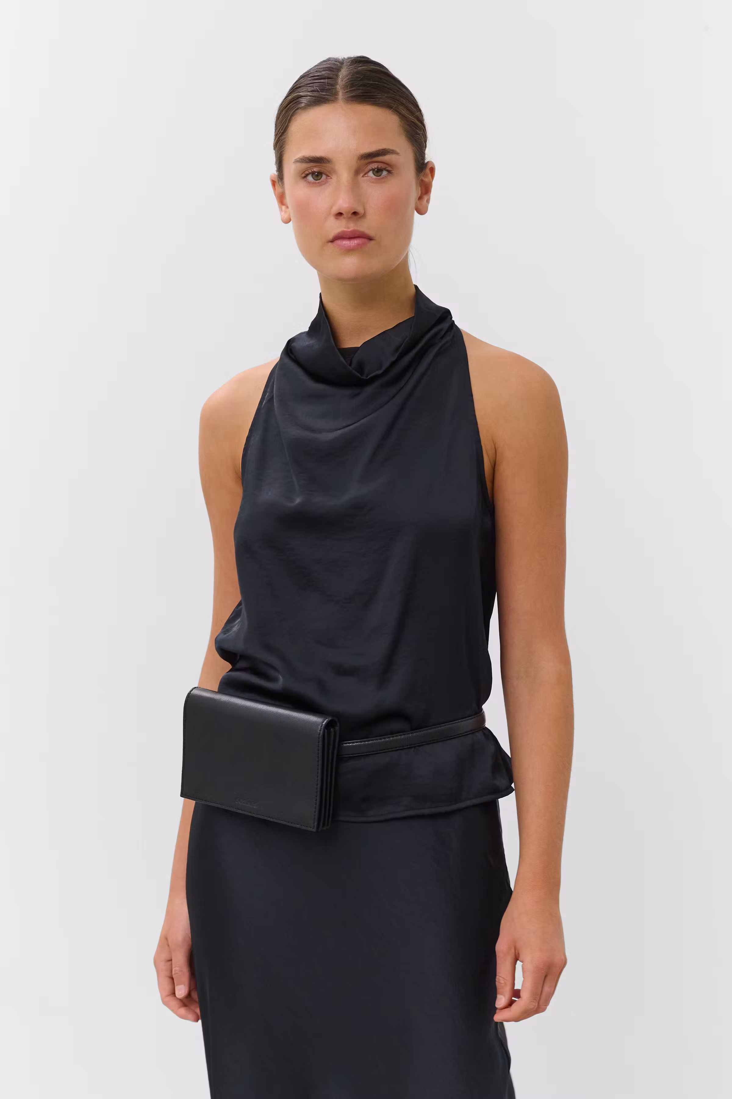 SLVerona Blouse LOOKBOOK FRONT 30410228-194008