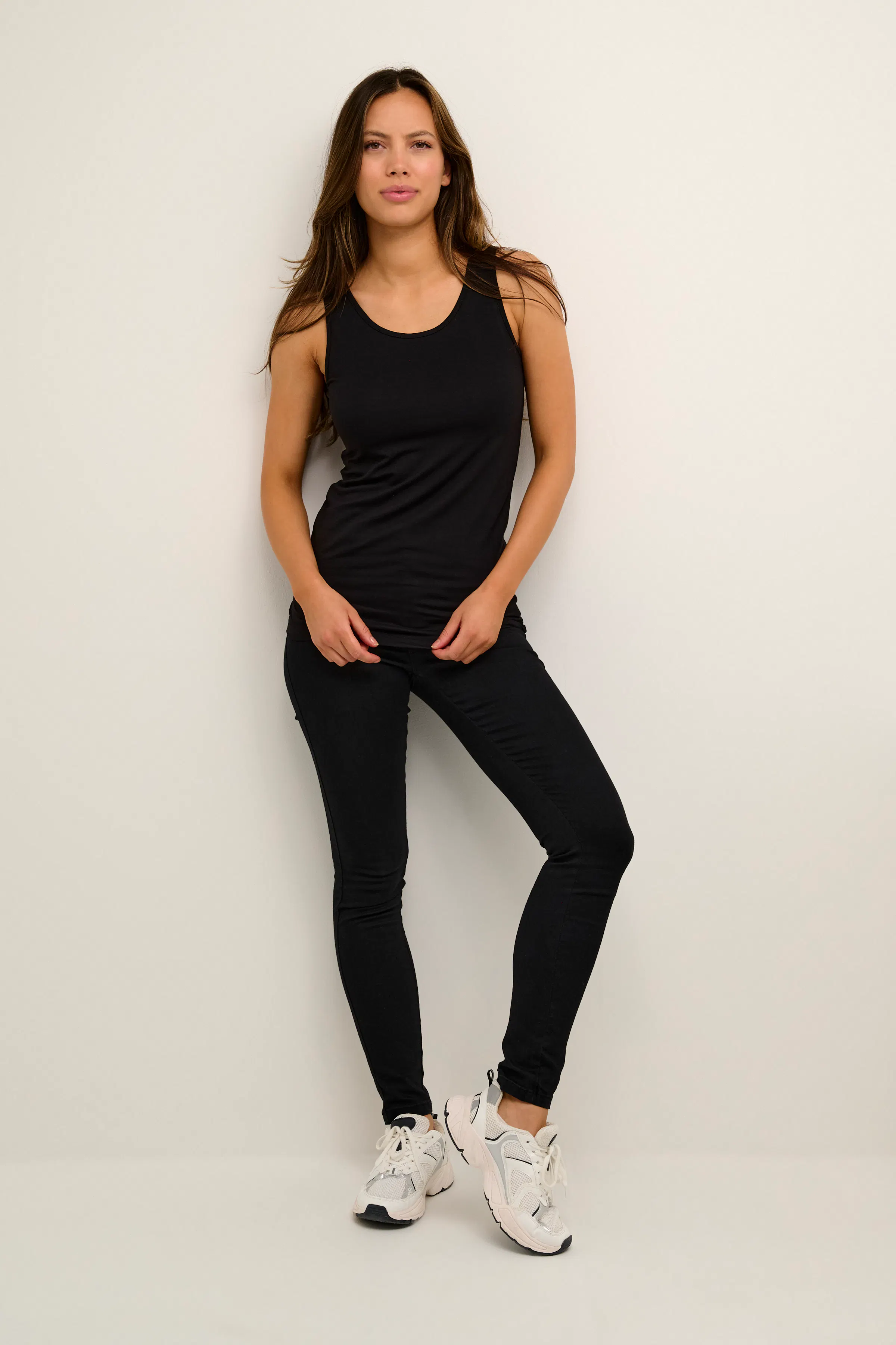 KAyoko Top LOOKBOOK FRONT 10552105-100121