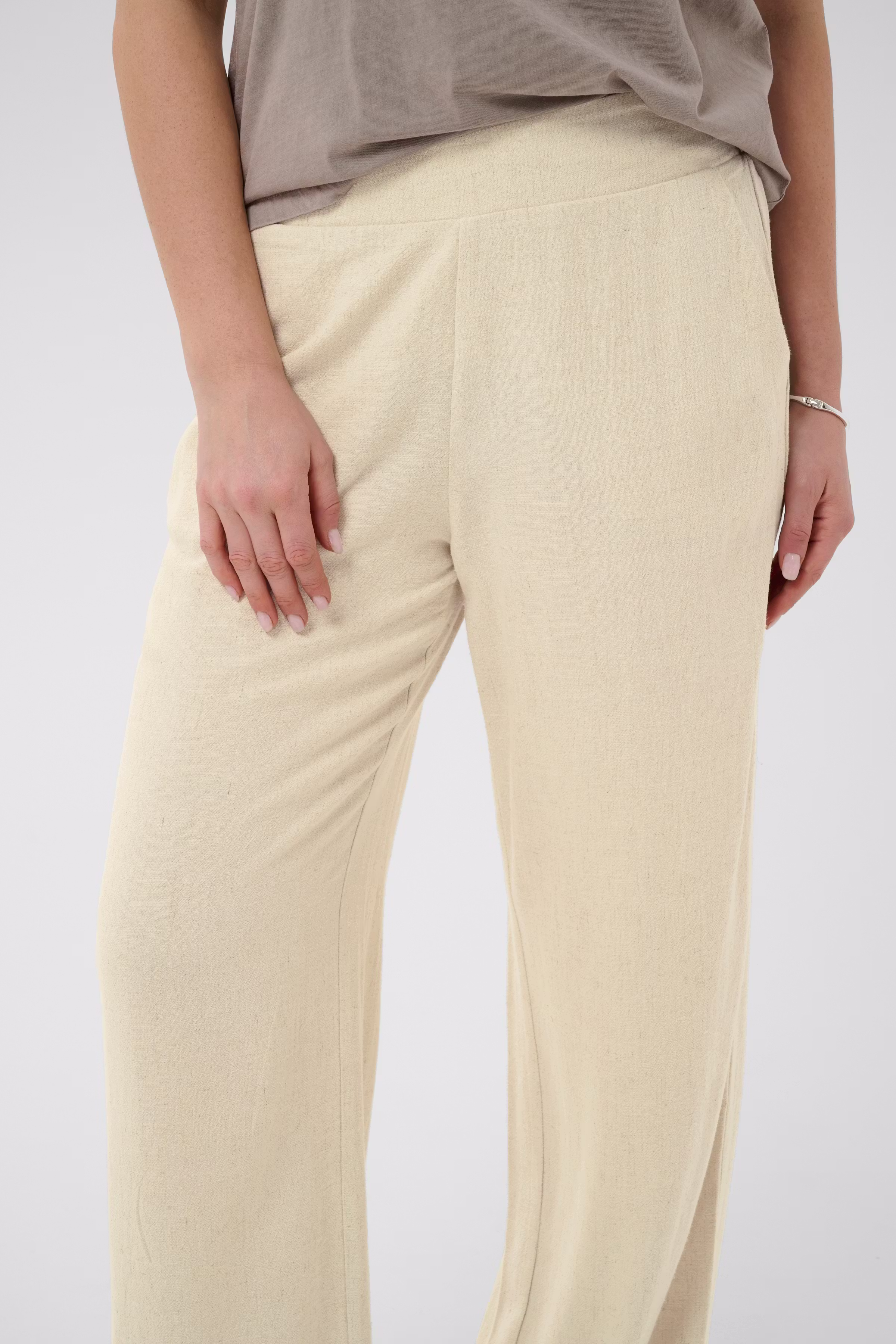 BPhella Byxor LOOKBOOK DETAIL 40200107-109280