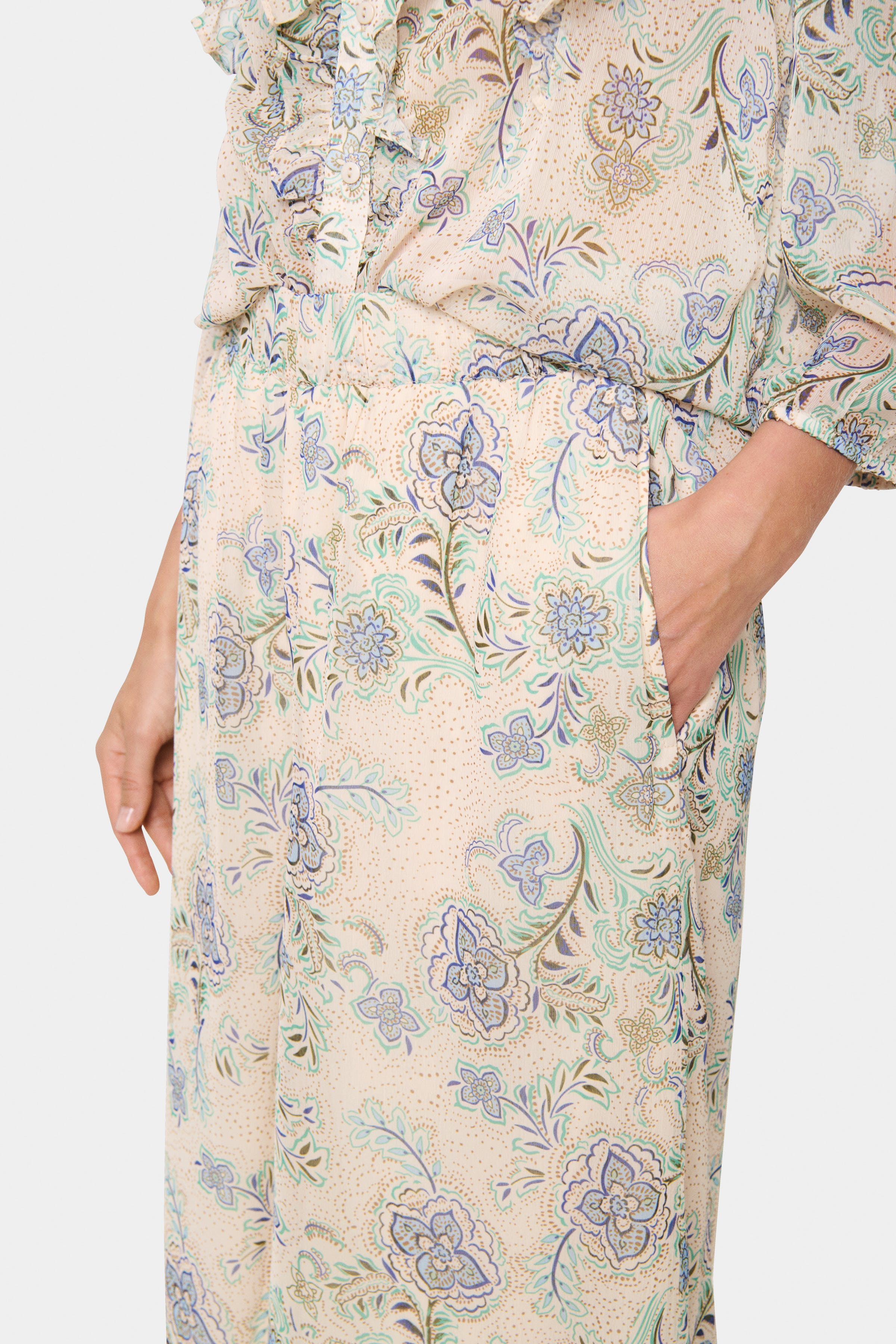 DojaSZ Trousers LOOKBOOK DETAIL 30513390-303055