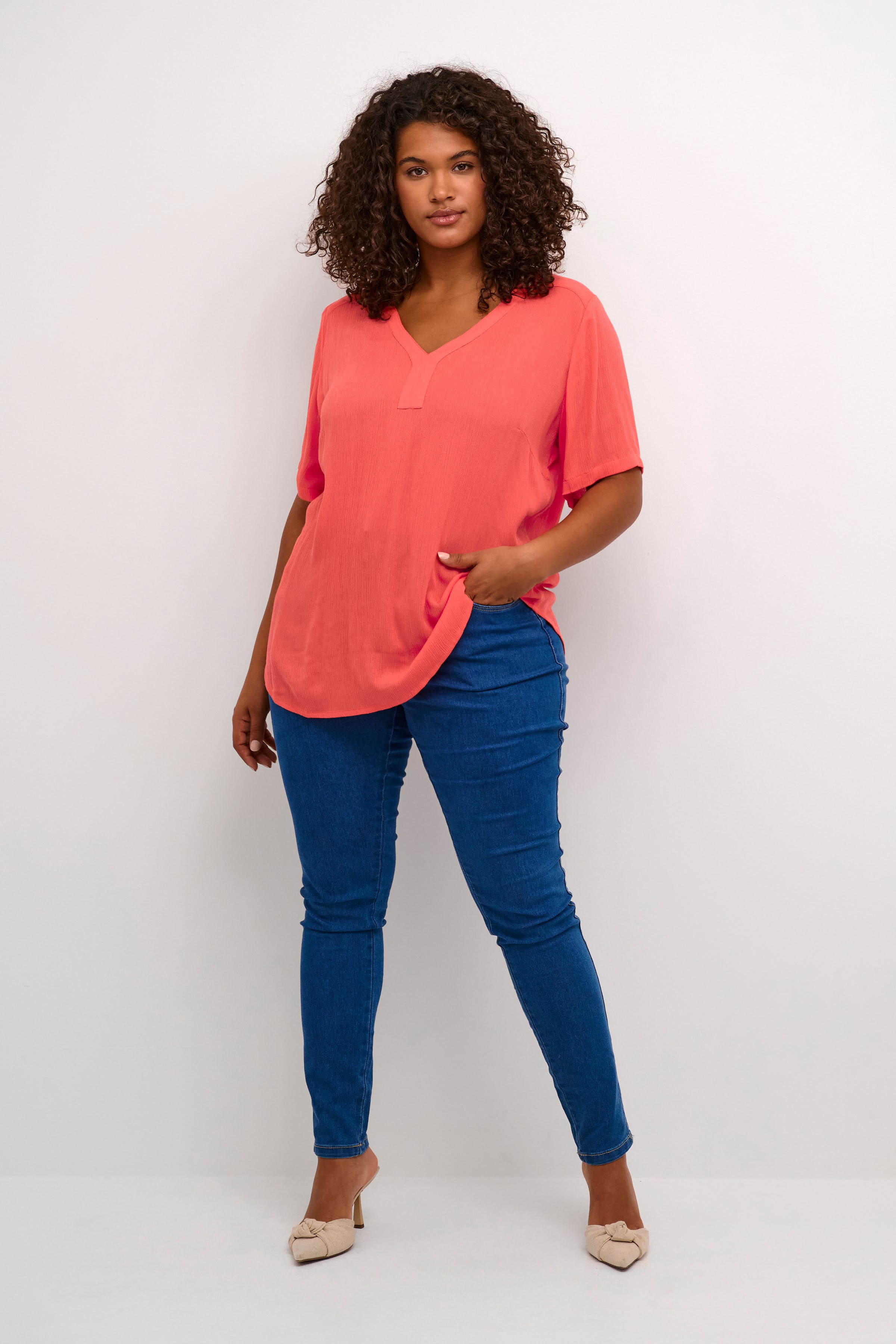 KCami Blouse LOOKBOOK FRONT 10580056-181651