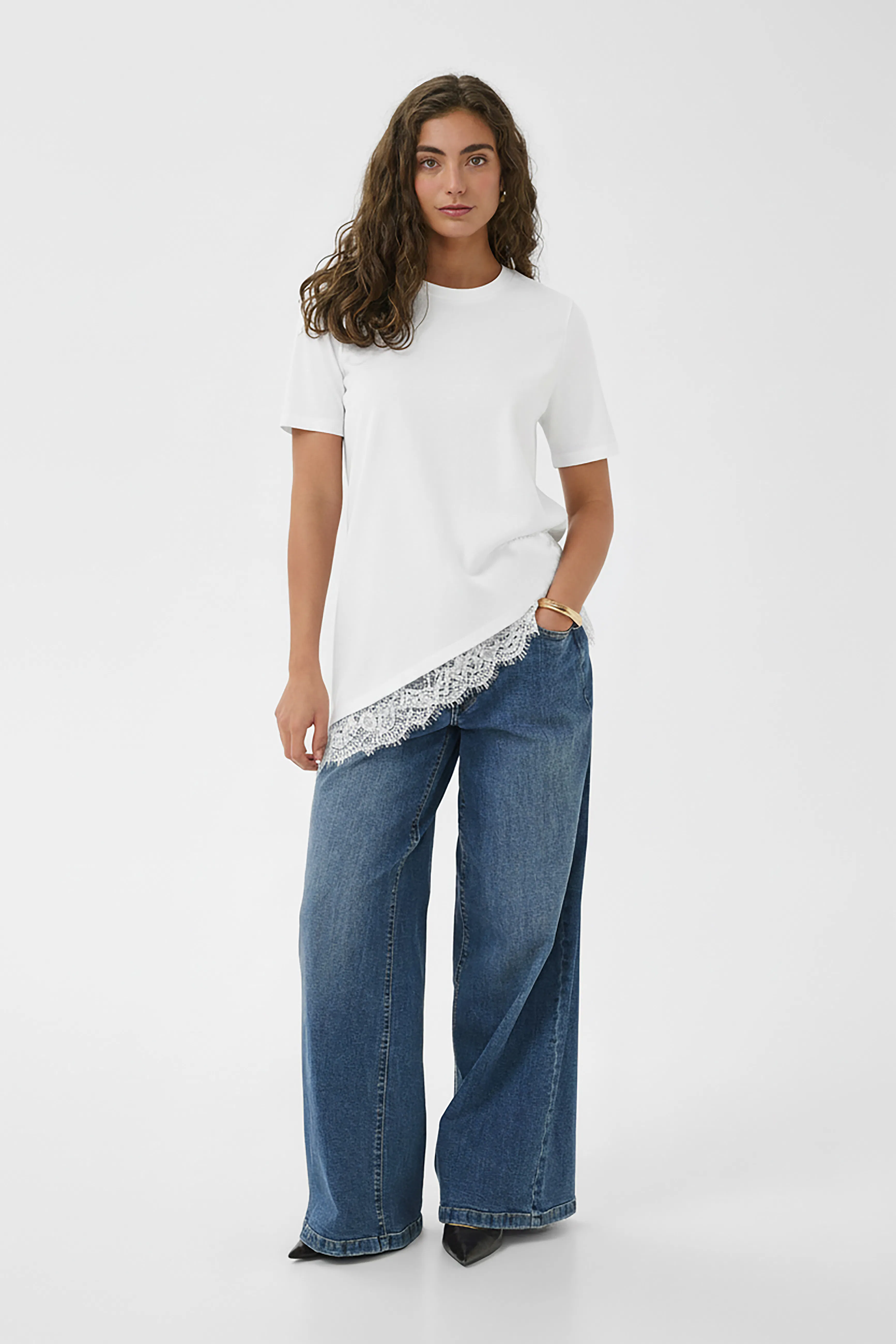 CUvena T-shirt LOOKBOOK FRONT 50113761-500013