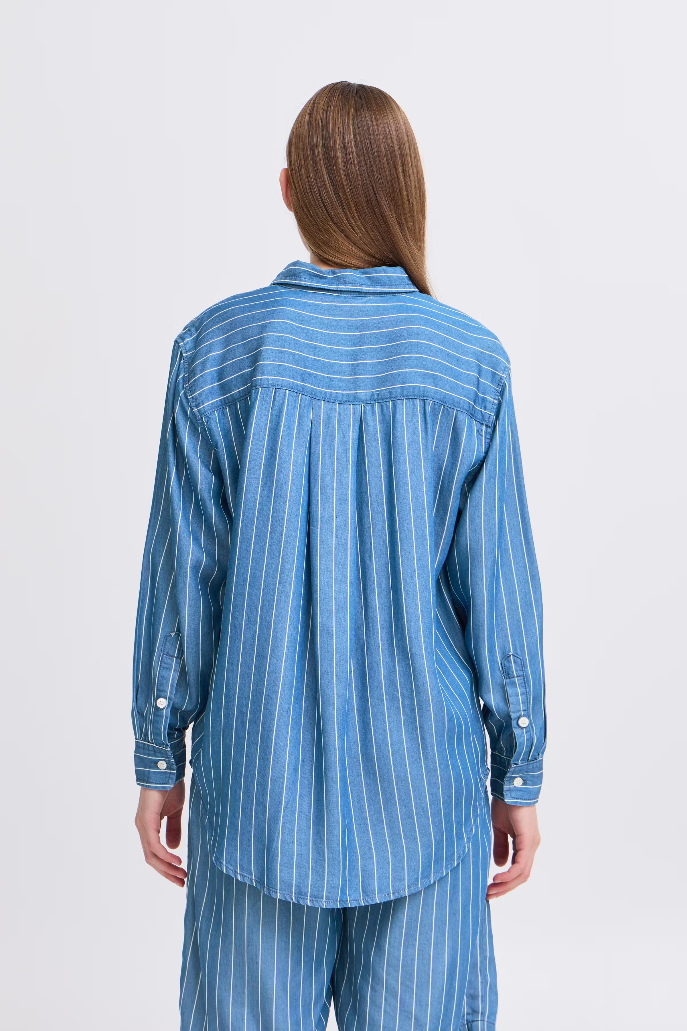 IHBECCOS Chemise en jeans LOOKBOOK BACK 20122779-201166