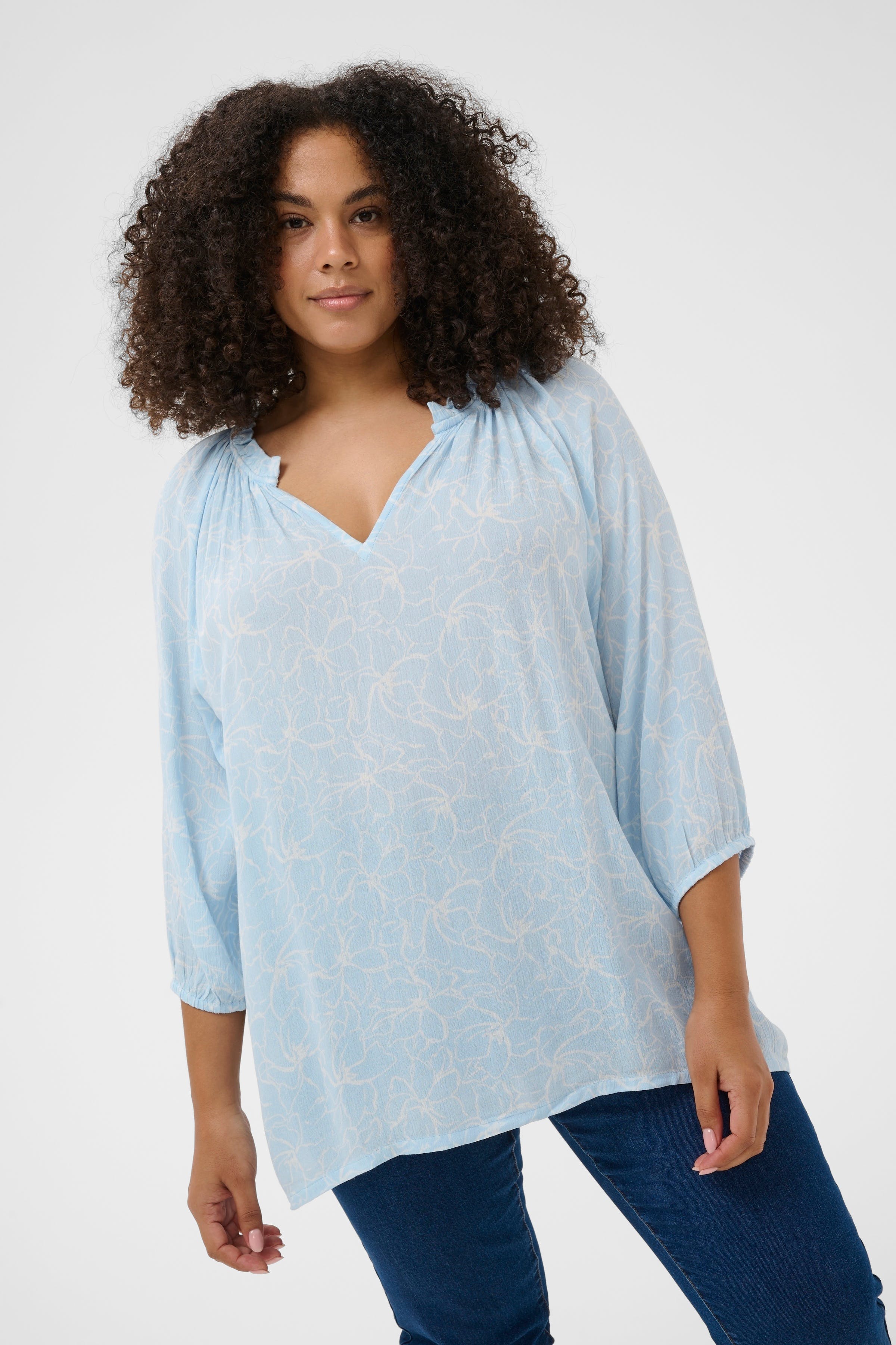 KCtrine Bluse LOOKBOOK DETAIL 10583315-109246